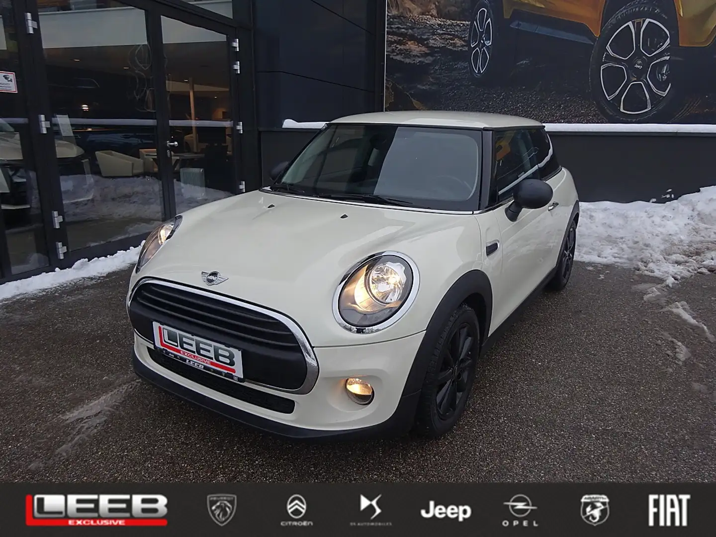 MINI One MINI Hatch One Weiß - 1