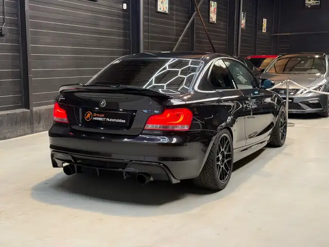 BMW 1 Series view 6