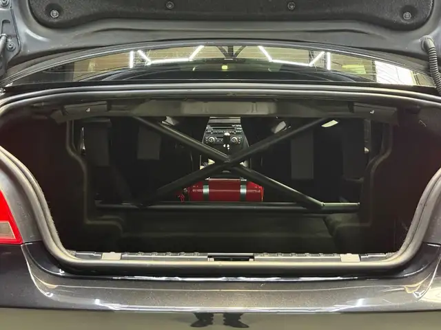 BMW 1 Series view 14