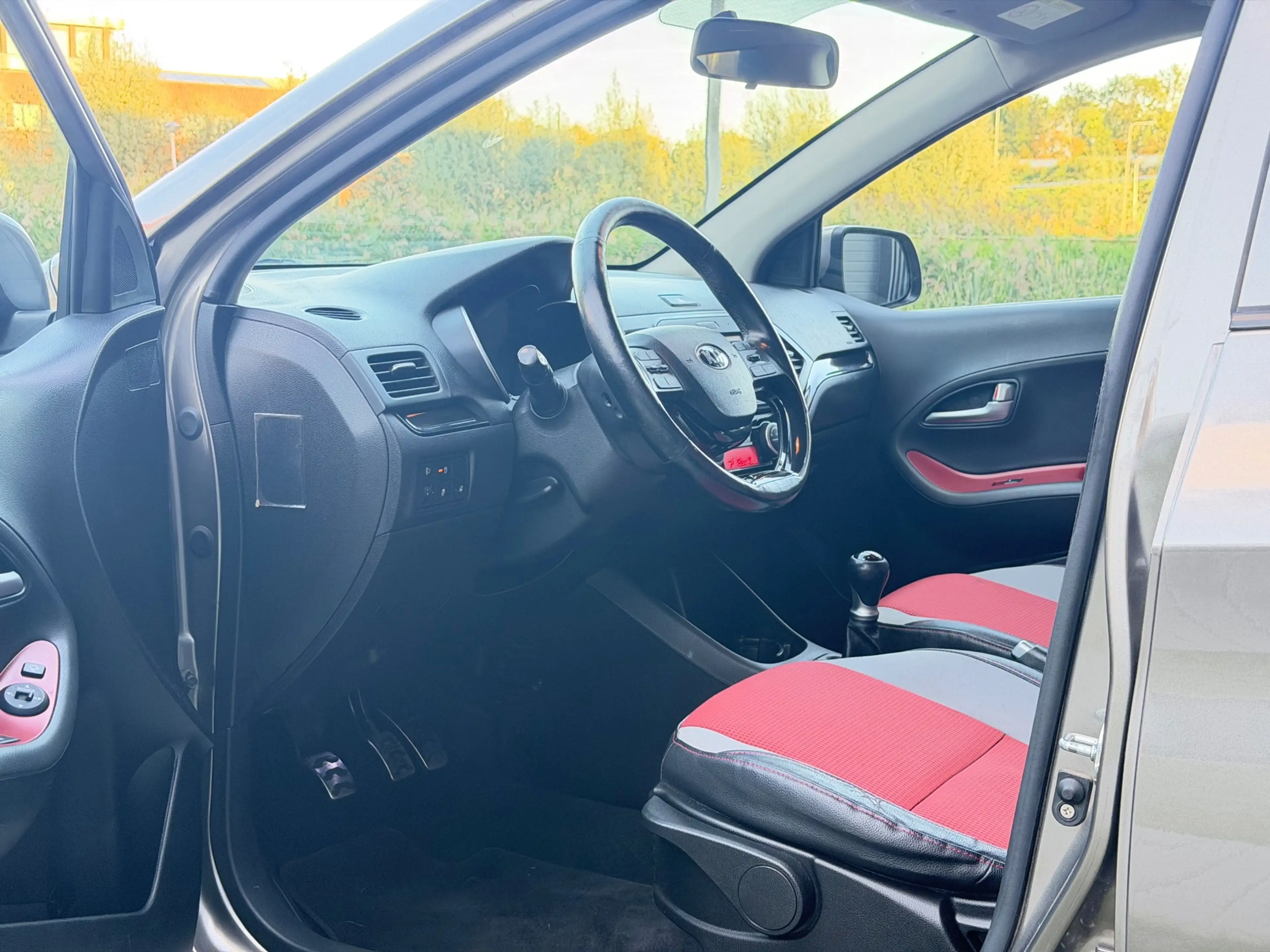 Kia Picanto 1.2 CVVT SportsLine | Stoel/stuur verwarm | NAVI — photo 15