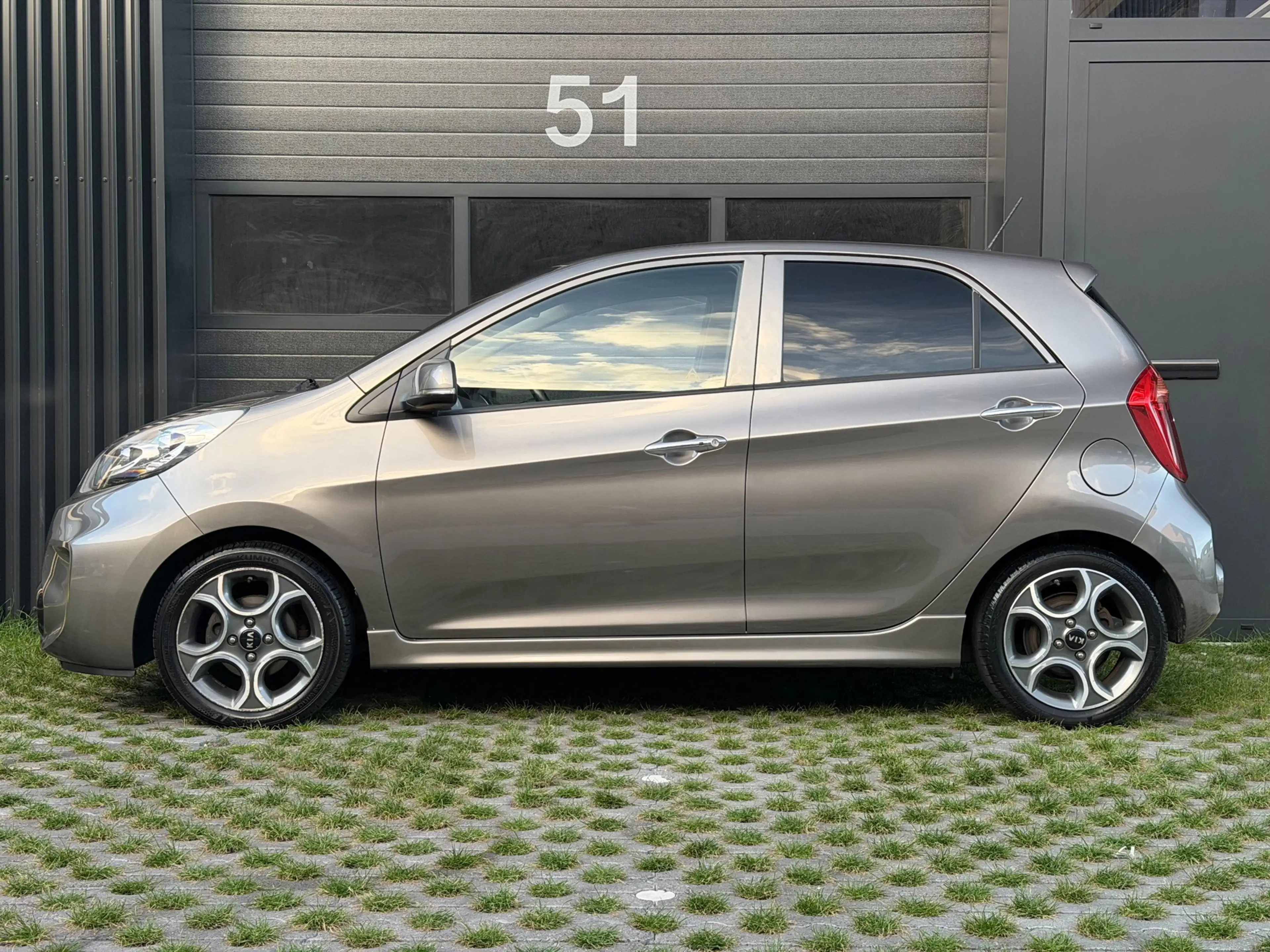 Kia Picanto 1.2 CVVT SportsLine | Stoel/stuur verwarm | NAVI — photo 10