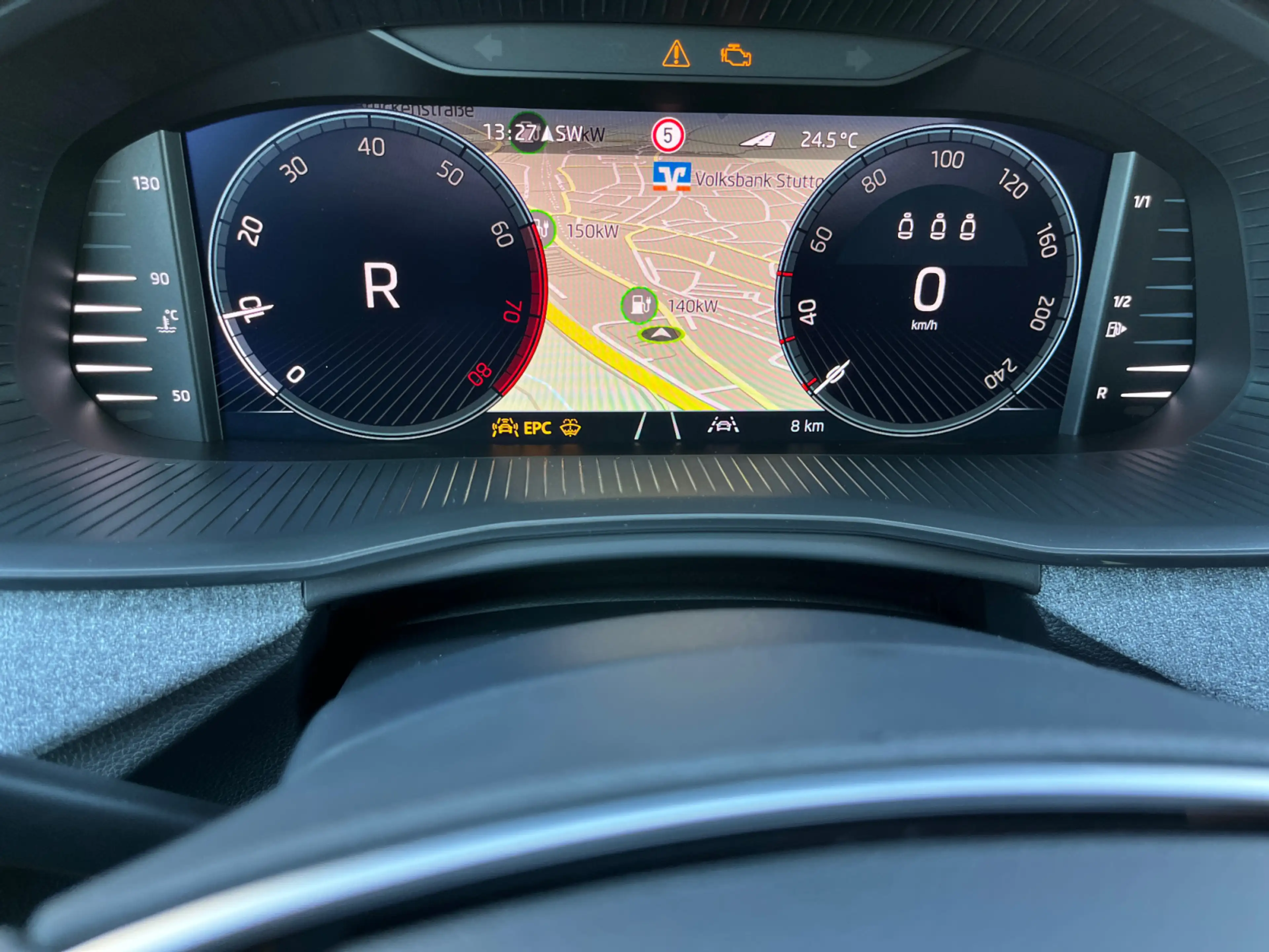 Skoda Kamiq Balance 1,0 TSI DSG Navi ACC AHK KESSY SHZ — photo 9