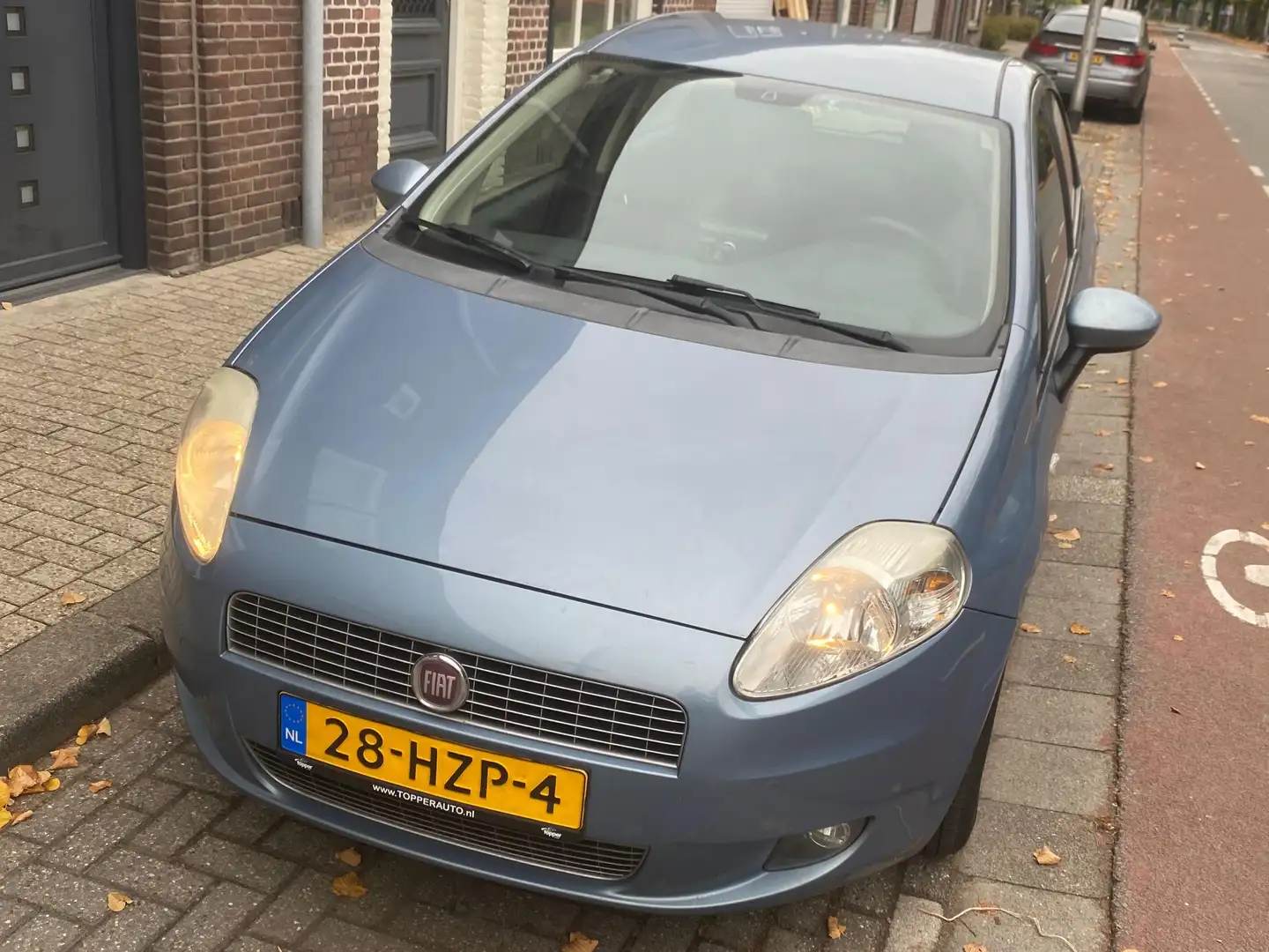 Fiat Punto Punto 1.4 Edizione Lusso Blauw - 1