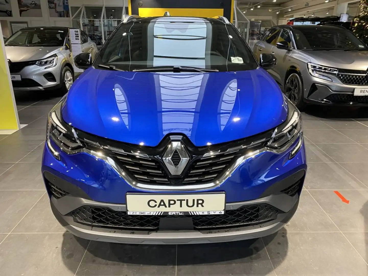 Renault Captur TCe 160 EDC R.S. LINE+Sitzheizung+Navii+A Albastru - 2
