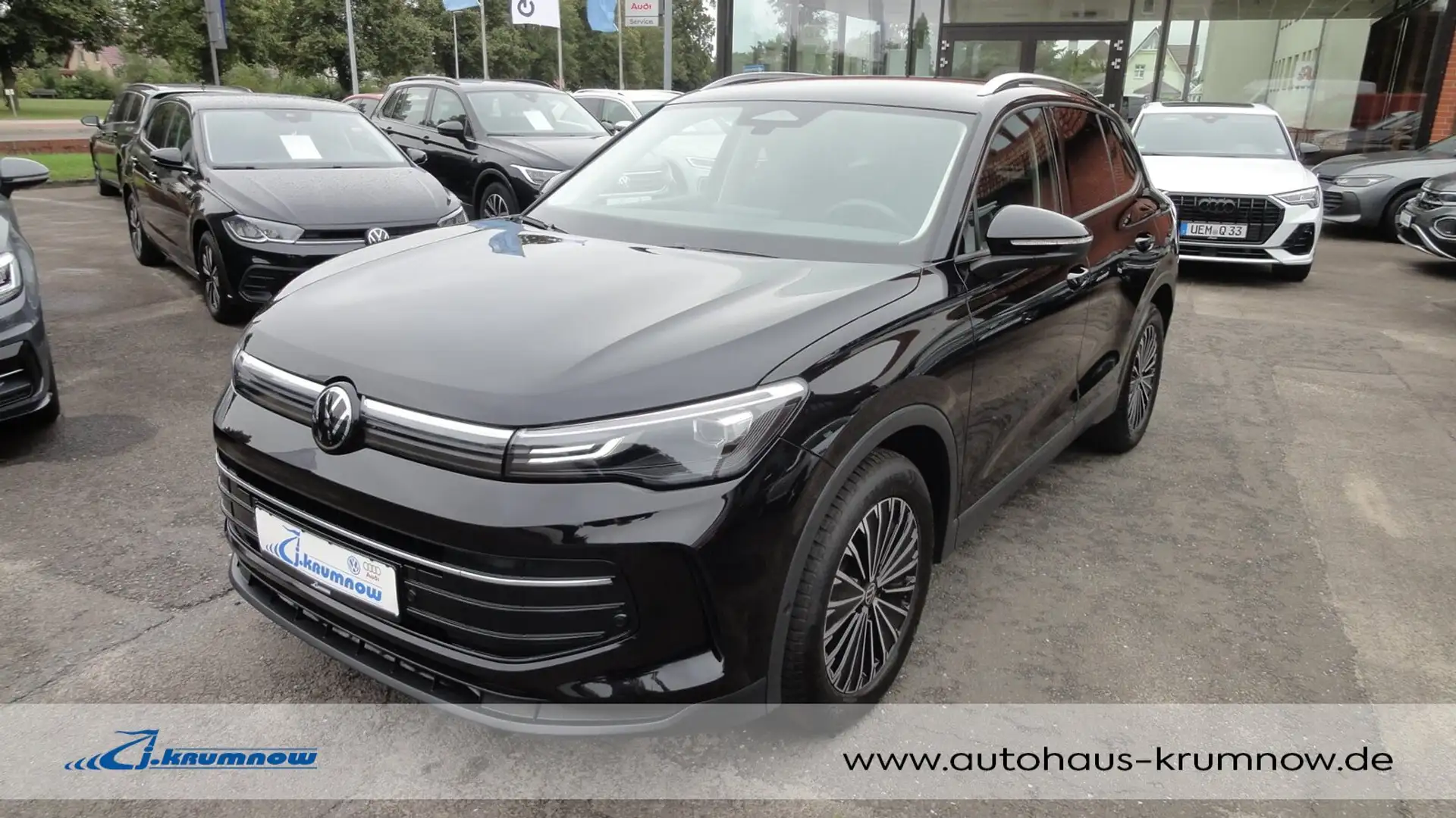 Volkswagen Tiguan Tiguan 1.5 eTSI Life DSG LED+Navi+RFK+AppConnect Schwarz - 2
