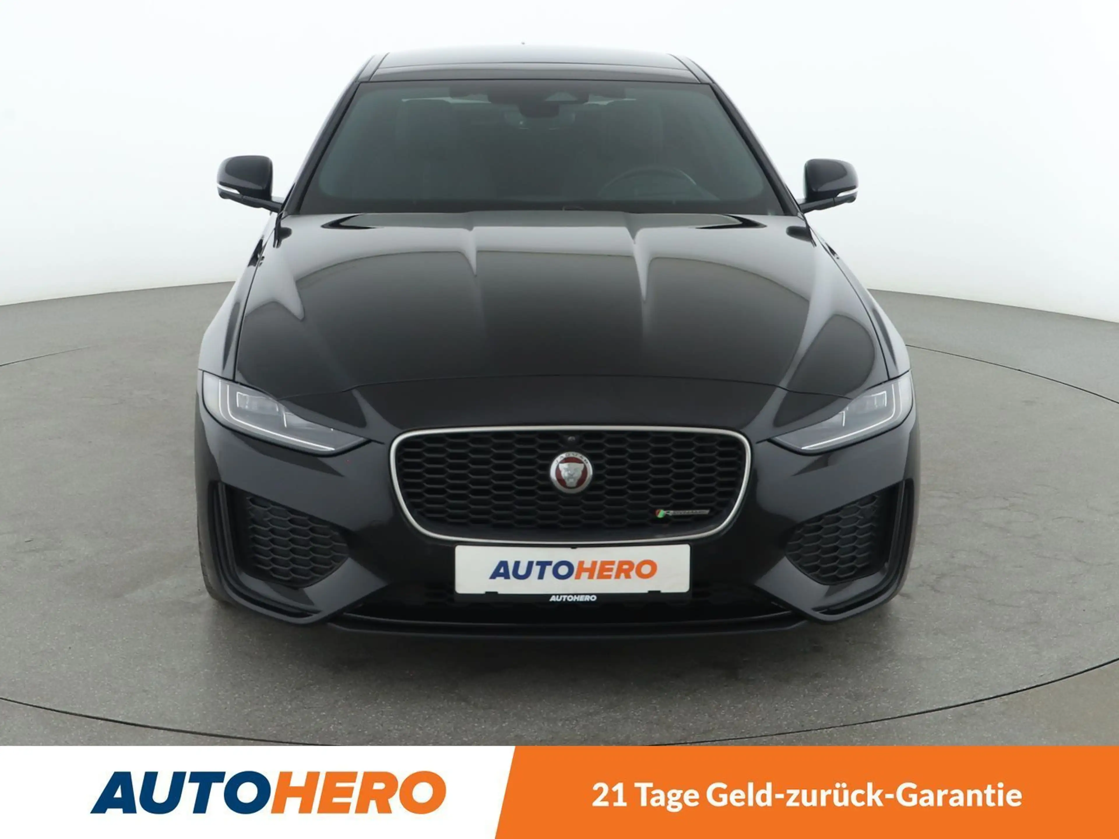 Jaguar XE D200 Mild-Hybrid R-Dynamic S Aut*NAVI*LED*ACC*CAM* — photo 9