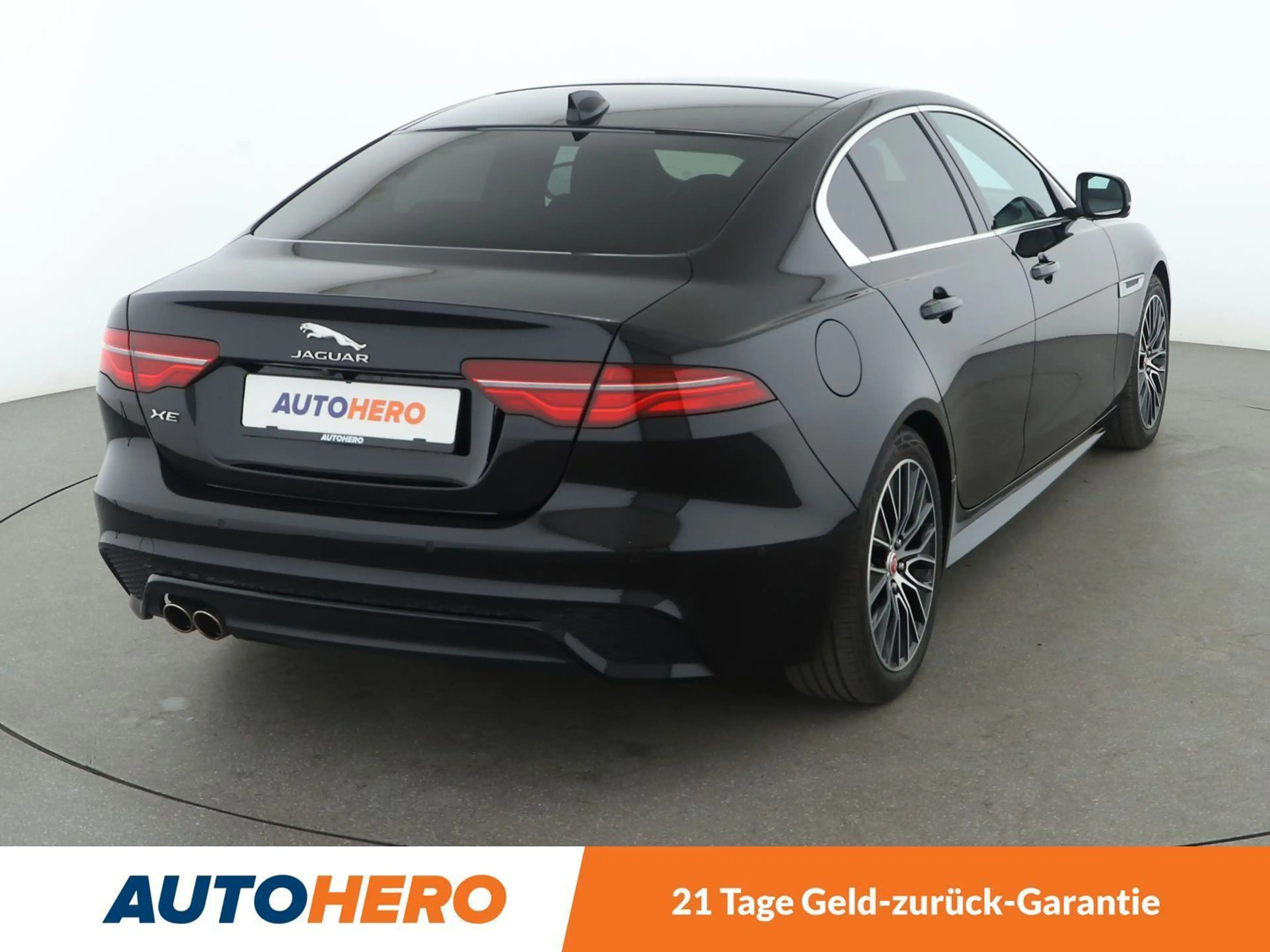 Jaguar XE D200 Mild-Hybrid R-Dynamic S Aut*NAVI*LED*ACC*CAM* — photo 6