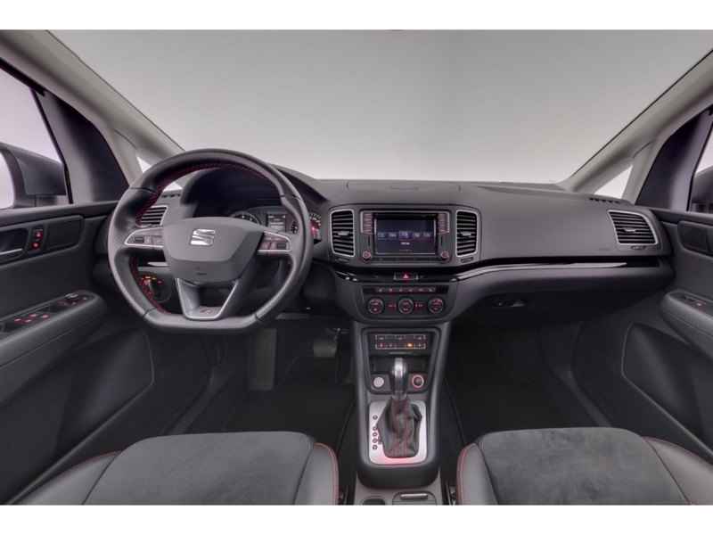 SEAT Alhambra 1.4 TSI FR-Line S&S — photo 9