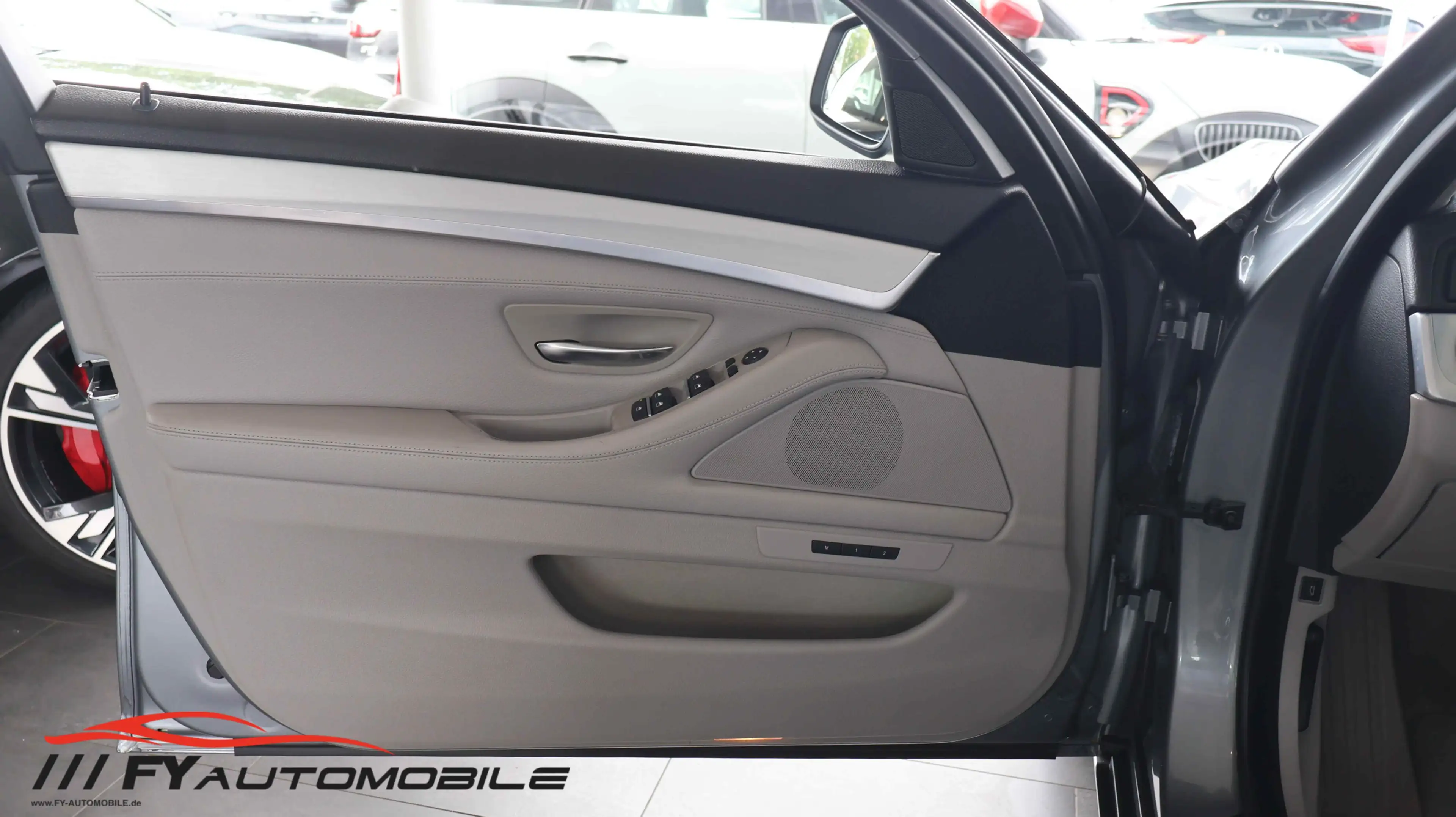 Alpina B5 B5 Limousine — photo 10