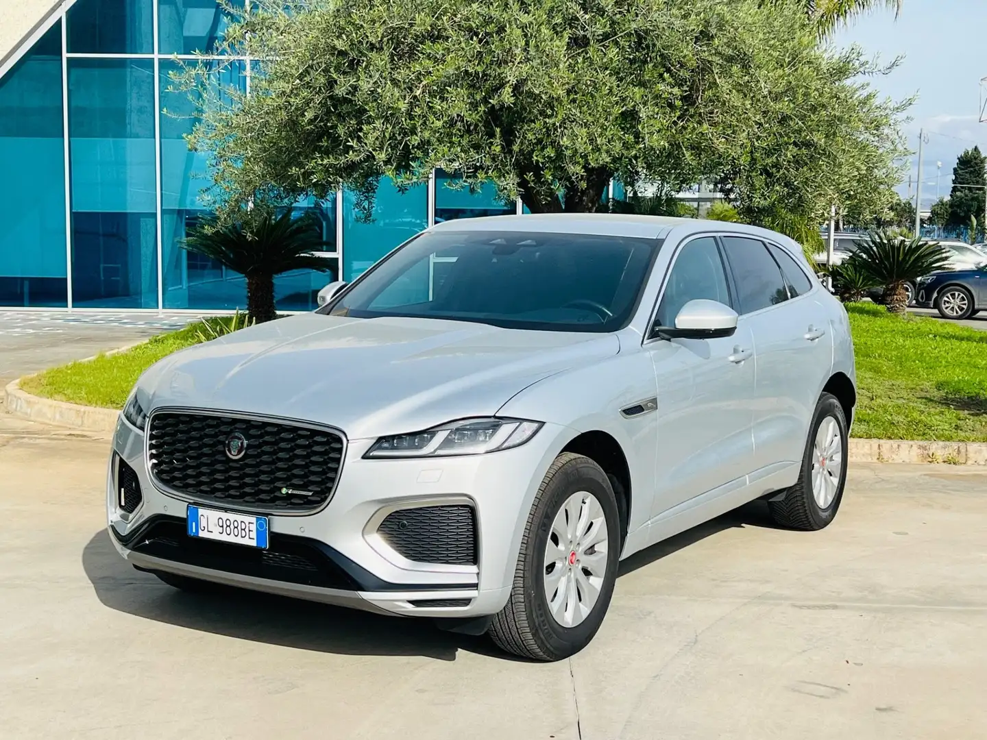 Jaguar F-Pace R-Dynamic S awd offerta T-Stock prezzo imperdibile Argento - 1