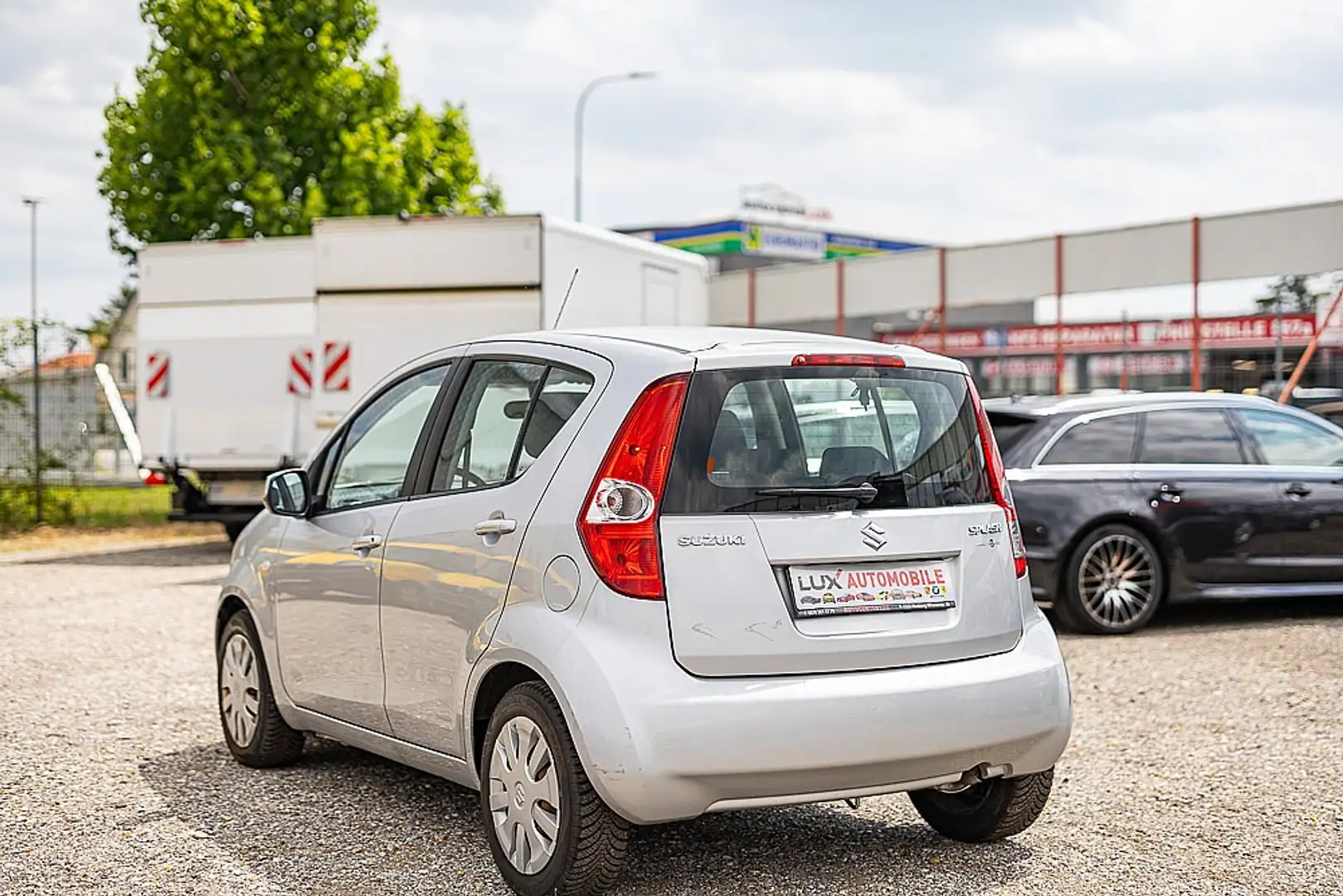 Suzuki Splash 1,0 Cool & Sound Gris - 2