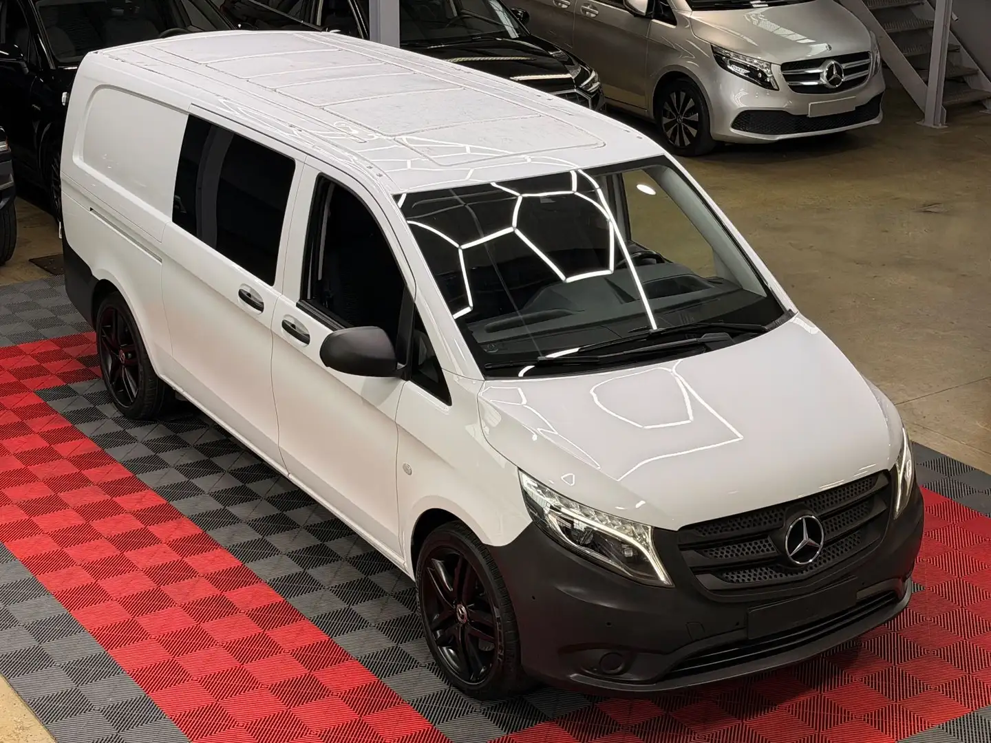 Mercedes-Benz Vito Mixto 119 CDI 4x4 Extralang Navi LED AHK 19 Weiß - 1