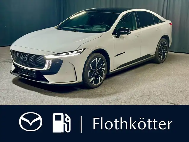 Mazda 6e 258PS TAKUMI*LEDER-S*PANO