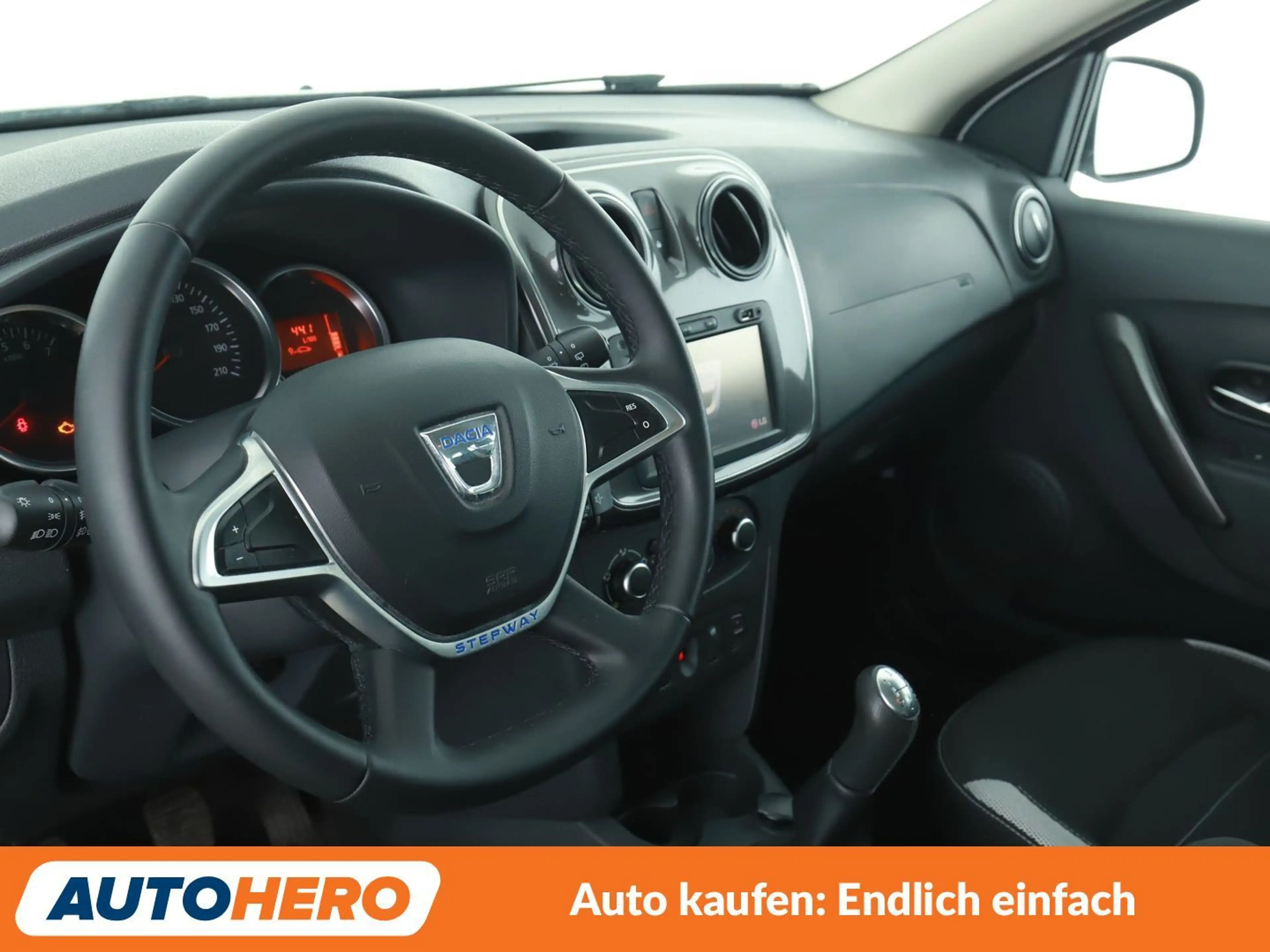 Dacia Logan 0.9 TCe Stepway *NAVI*TEMPO*PDC* — photo 11