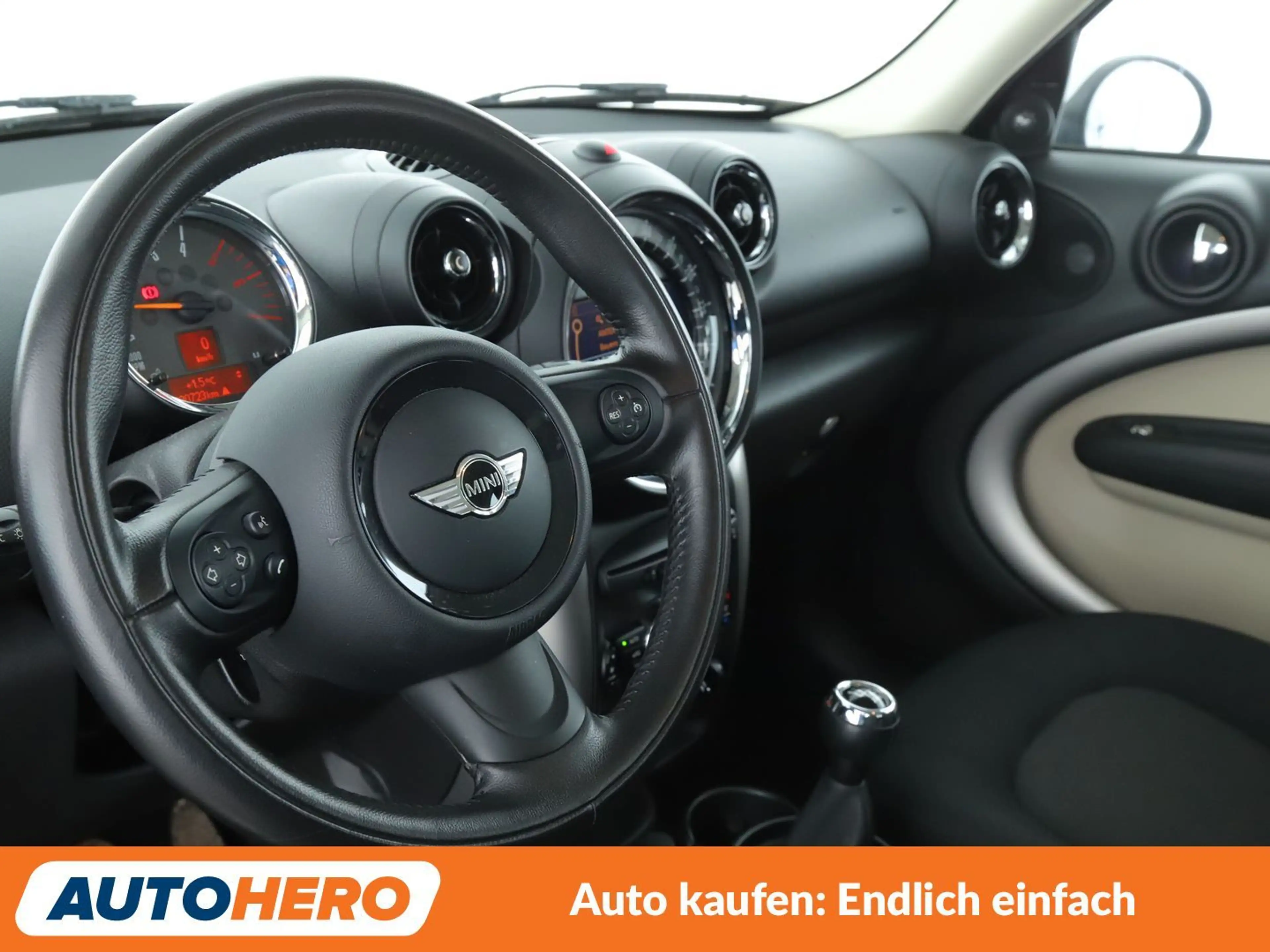 MINI Cooper D Countryman Cooper D ALL4*NAVI*TEMPO*PDC*SHZ* — photo 11