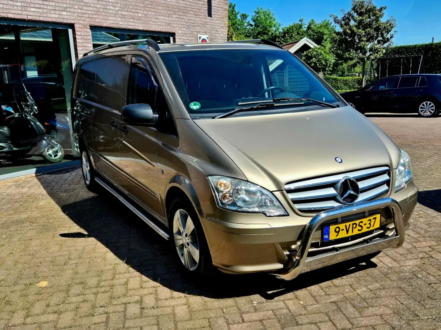 Mercedes-Benz Vito 113 CDI 343 /L2/ Airco AMBITION Braun - 2