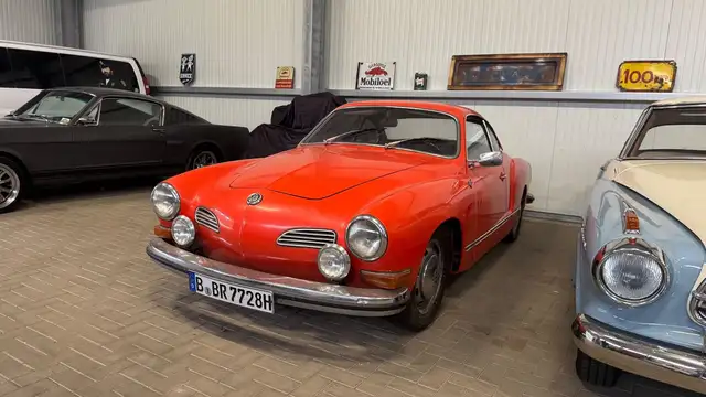 Volkswagen Karmann Ghia Coupe blutorange H-Zul.