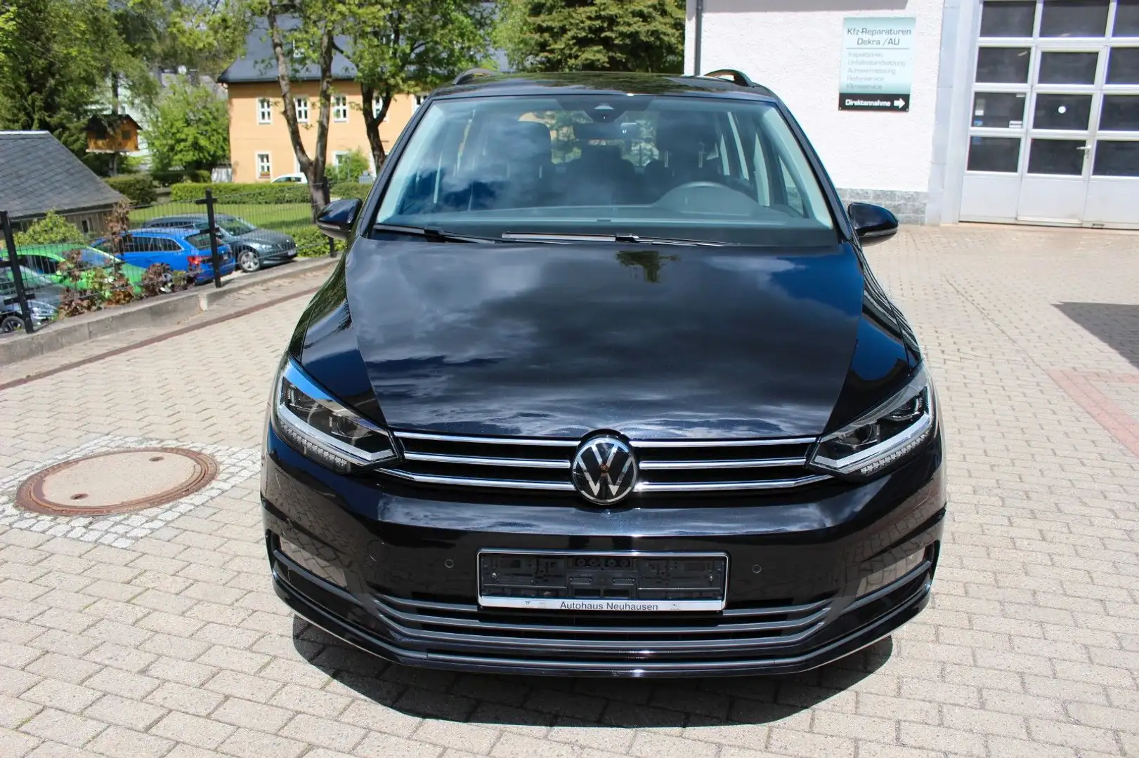 Volkswagen Touran Comfortline 7-Sitzer,AHK,LED,NAVI Schwarz - 1