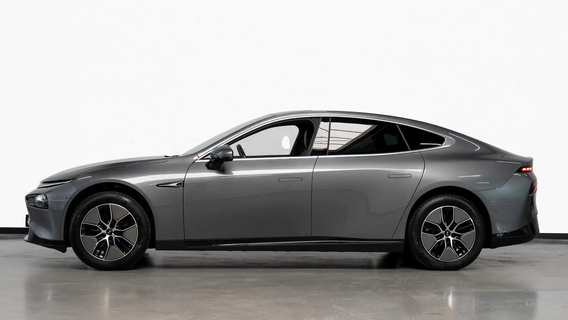 Xpeng P7 RWD Long Range 86 kWh X-Pilot | Sfeerverlichting | Grigio - 2