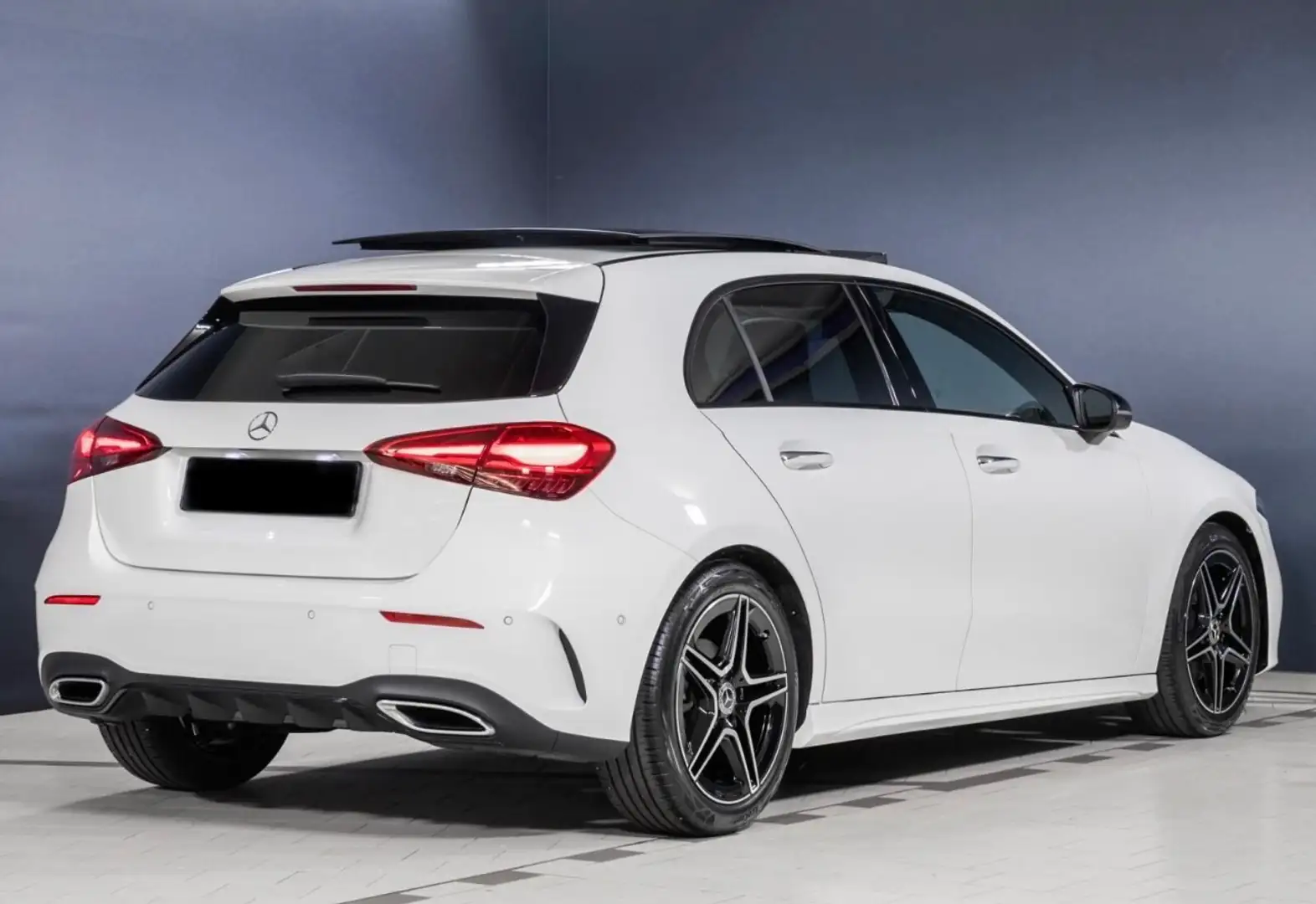 Mercedes-Benz A 180 A 180 Premium Night edition auto AMG TETTO PANO Blanc - 2