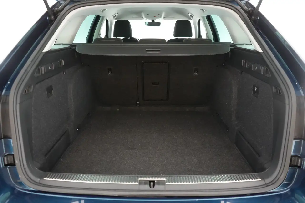 Skoda Superb Combi 1.5 TSI ACT DSG Clever LED GPS PDC CAM Keyle, миниатюра 21