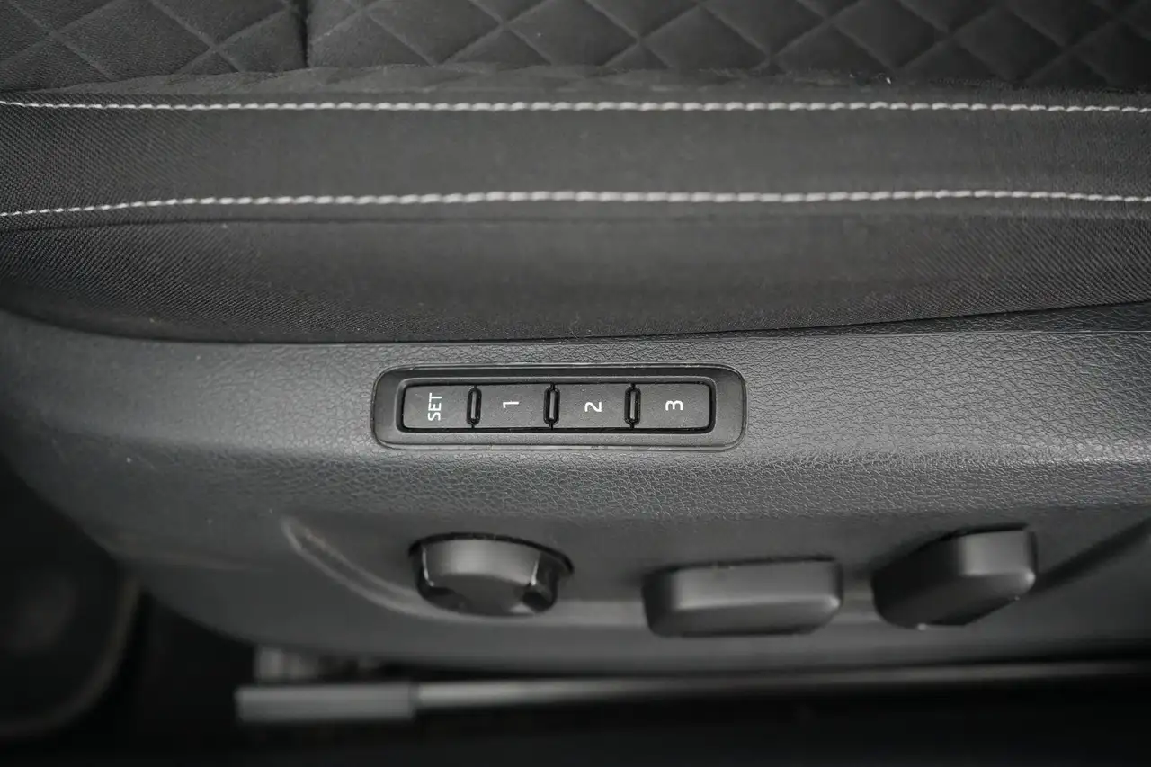 Skoda Superb Combi 1.5 TSI ACT DSG Clever LED GPS PDC CAM Keyle, миниатюра 22