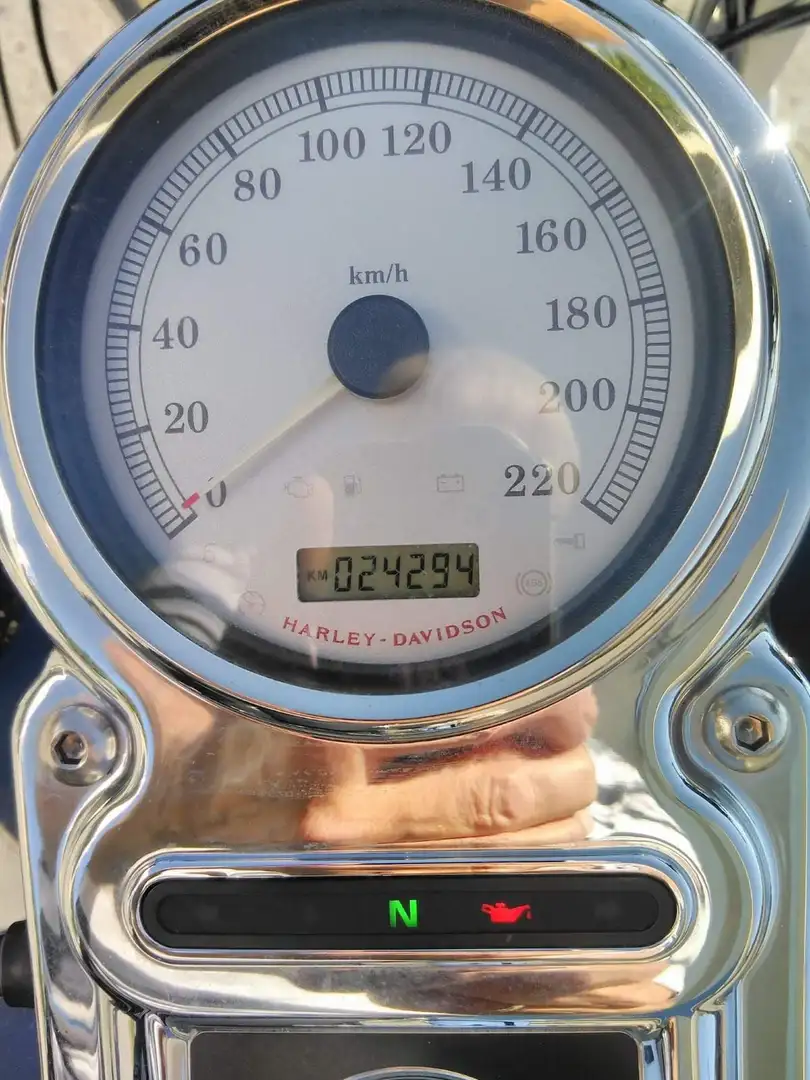 Harley-Davidson Fat Bob Negro - 1