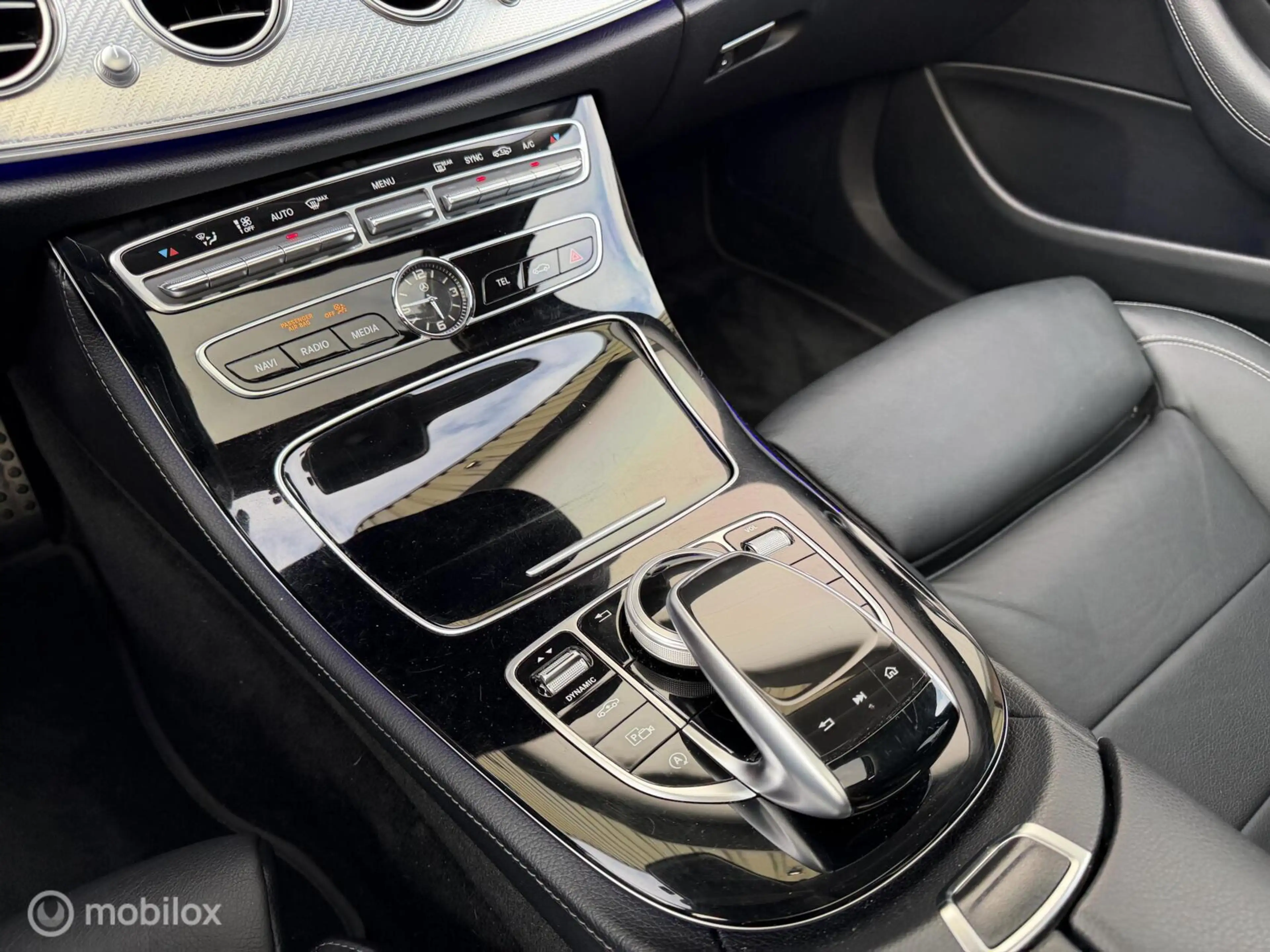 Mercedes-Benz E 350 Estate d 4Matic Premium — photo 16