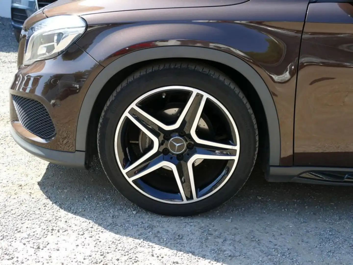 Mercedes-Benz GLA 200 CLASSE 200 156 Ch FASCINATION PACK AMG 7g DCT - 2