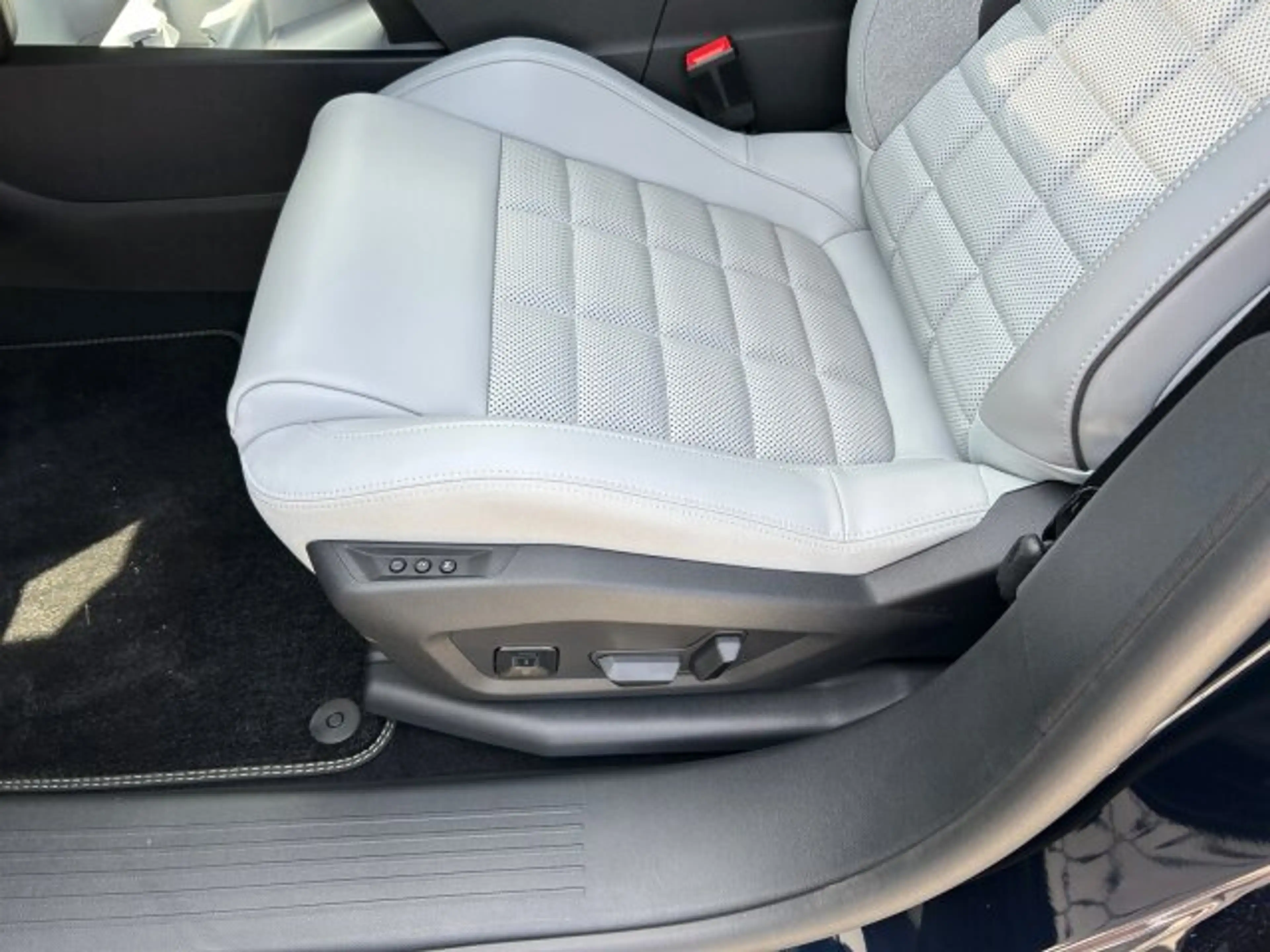Citroen C5 Aircross C5 Aircross TEAM-D 145 BAR +Allwetter+Matrix+FSH — photo 9