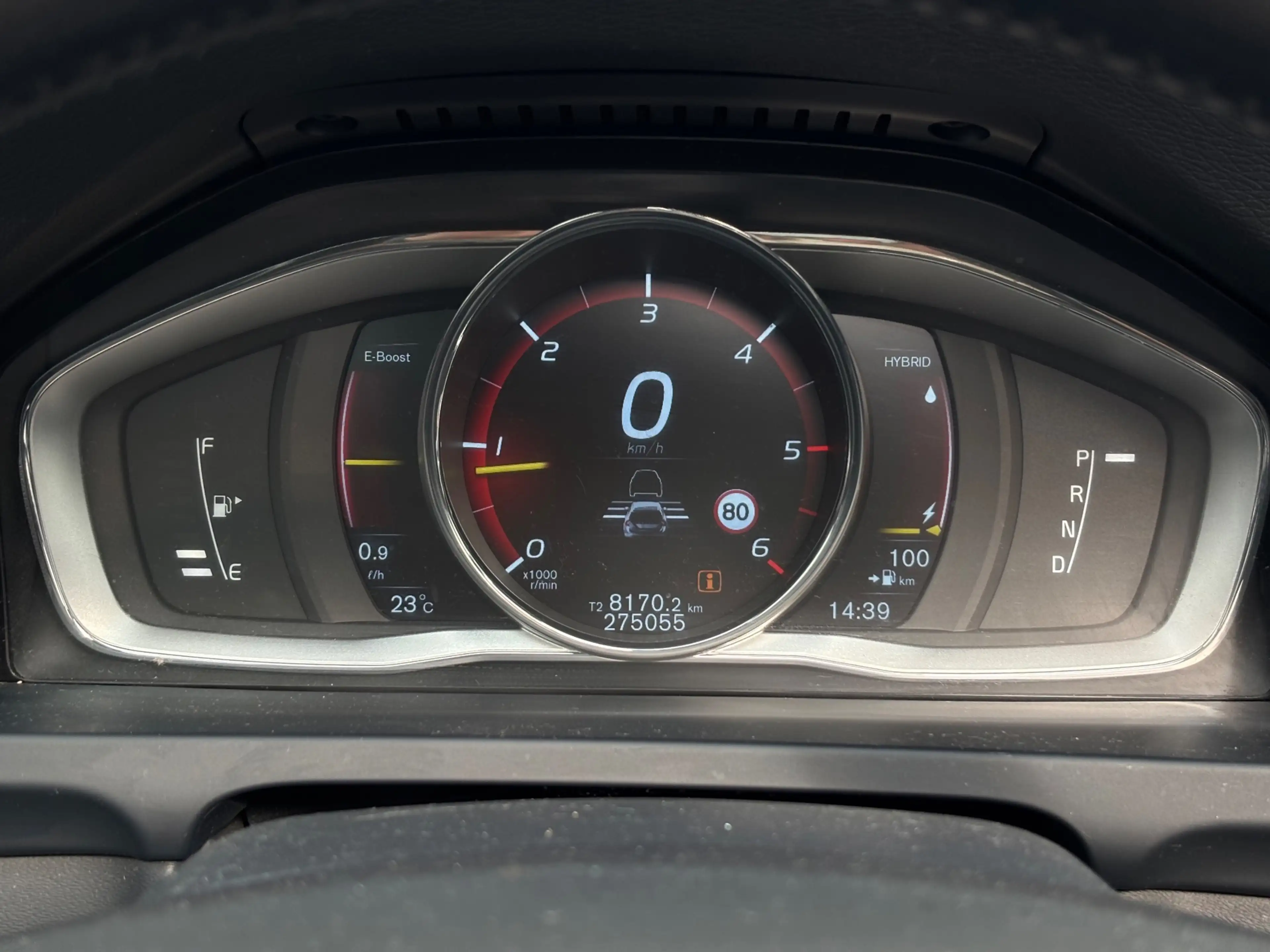 Volvo V60 2.4 D6 Twin Engine R-Design 286PK|Pano|H&K|Trekh. — photo 13