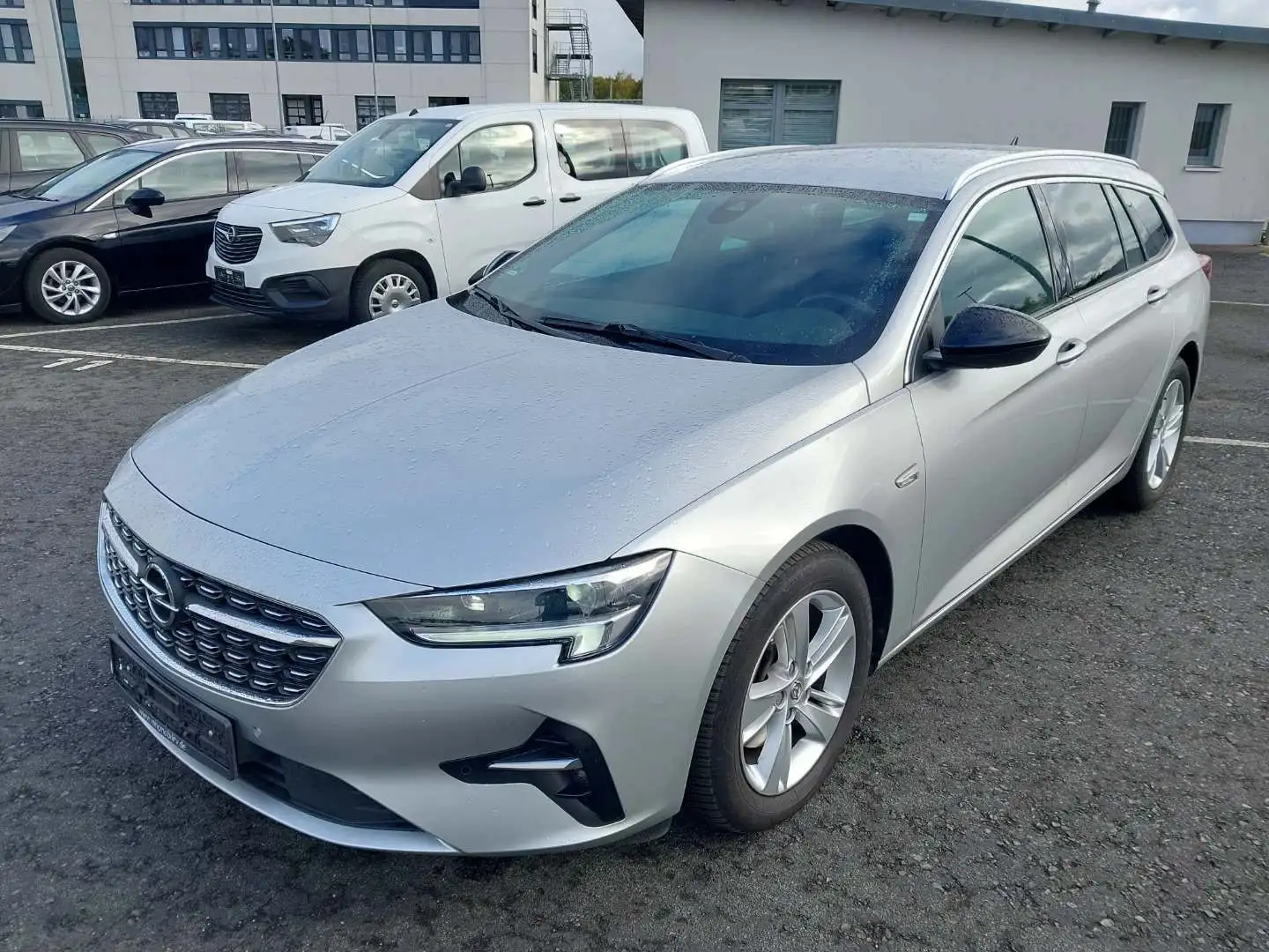 Opel Insignia B Sports Tourer Business AUTOMATIK*LED Zilver - 1