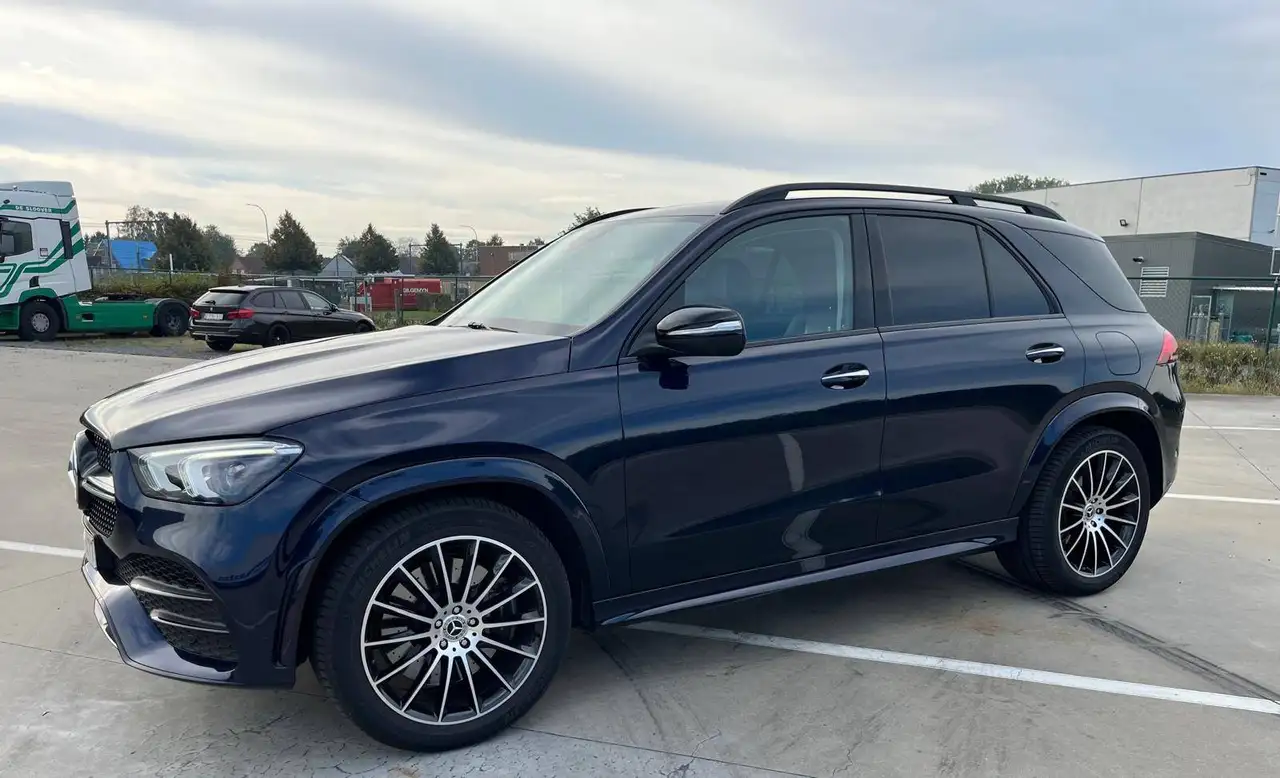 Mercedes-Benz GLE 350 GLE 350 de 4-Matic PHEV — photo 1 of 13