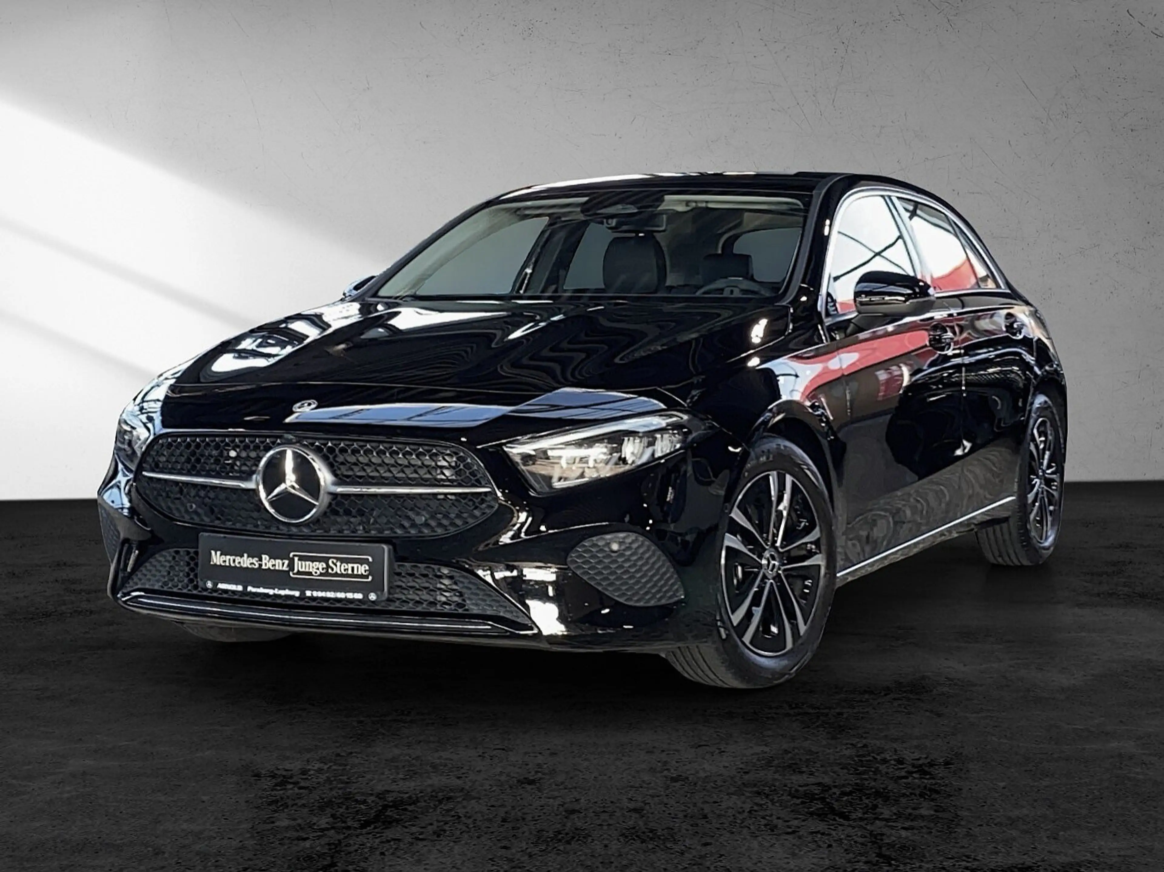 Mercedes-Benz A 200 A 200 d Progressive Navi Sitzh. Kamera Winter-P. — photo 2