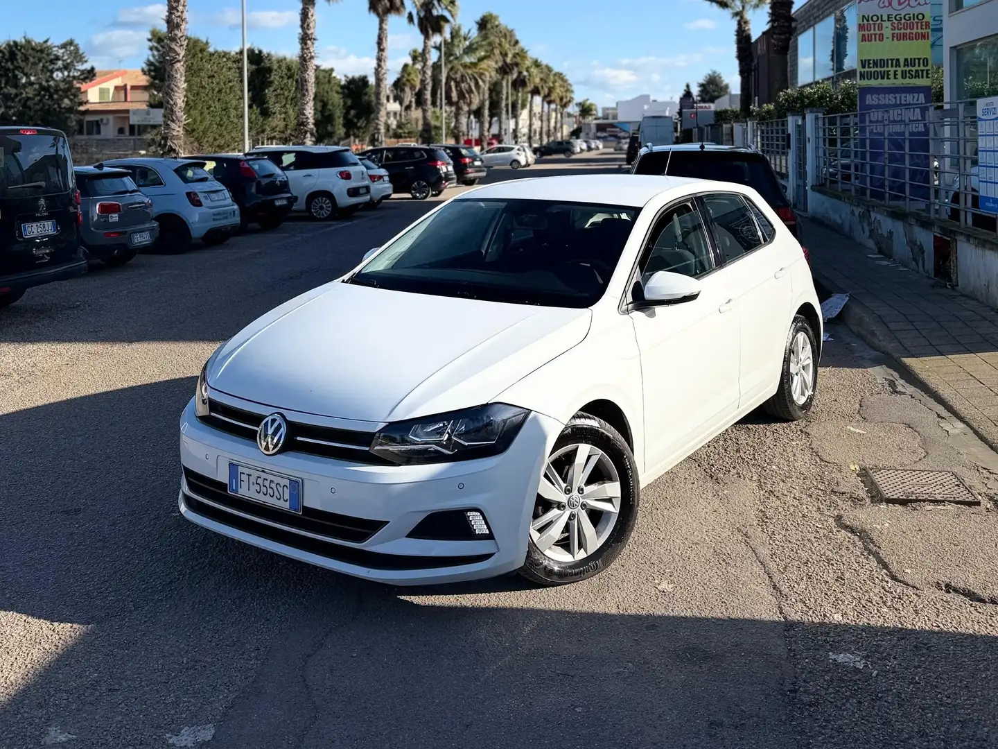 Volkswagen Polo Polo VI 2017 5p 1.0 tgi Comfortline 90cv my19 Bianco - 1