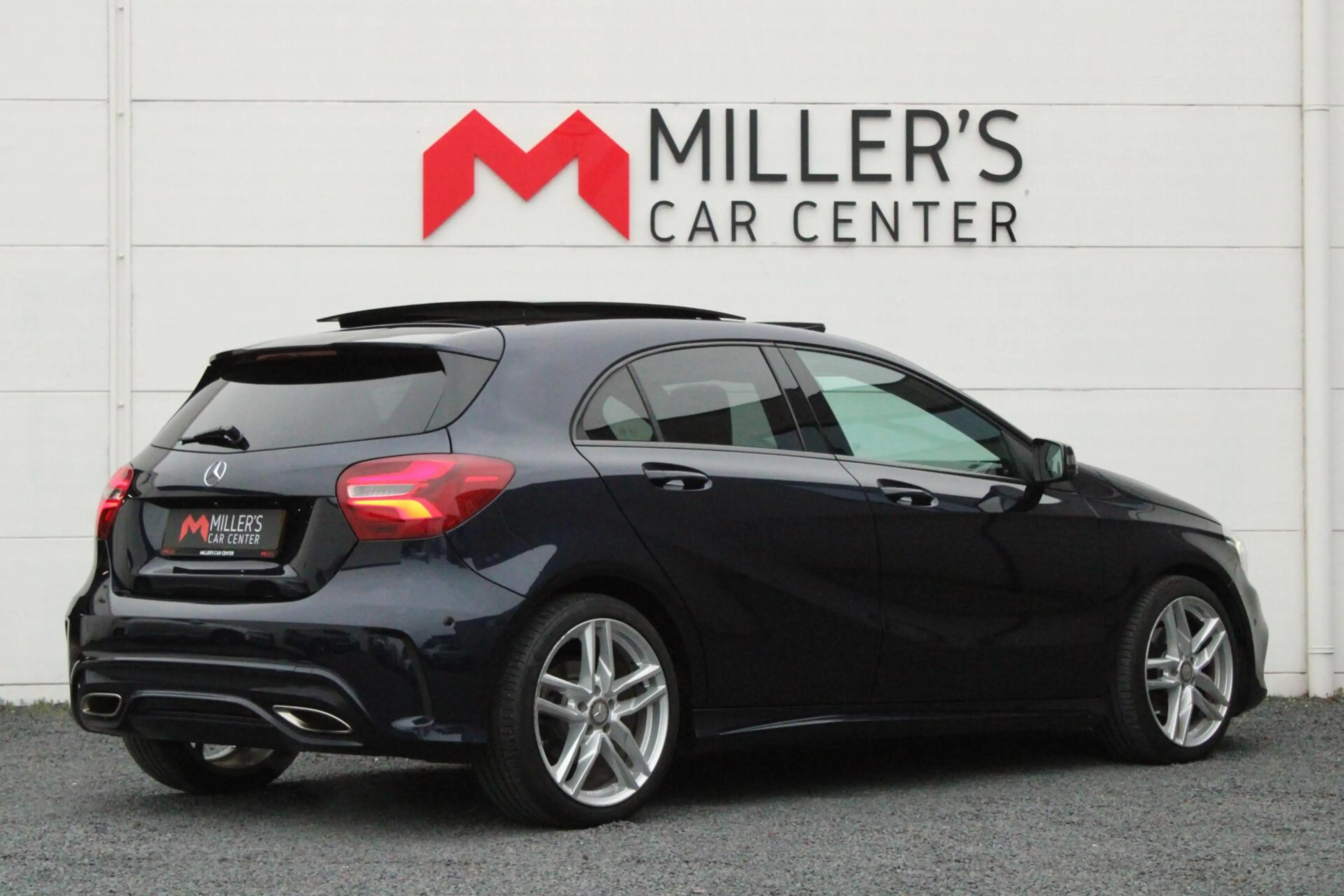 Mercedes-Benz A 180 AMG Night Edition Plus — photo 8