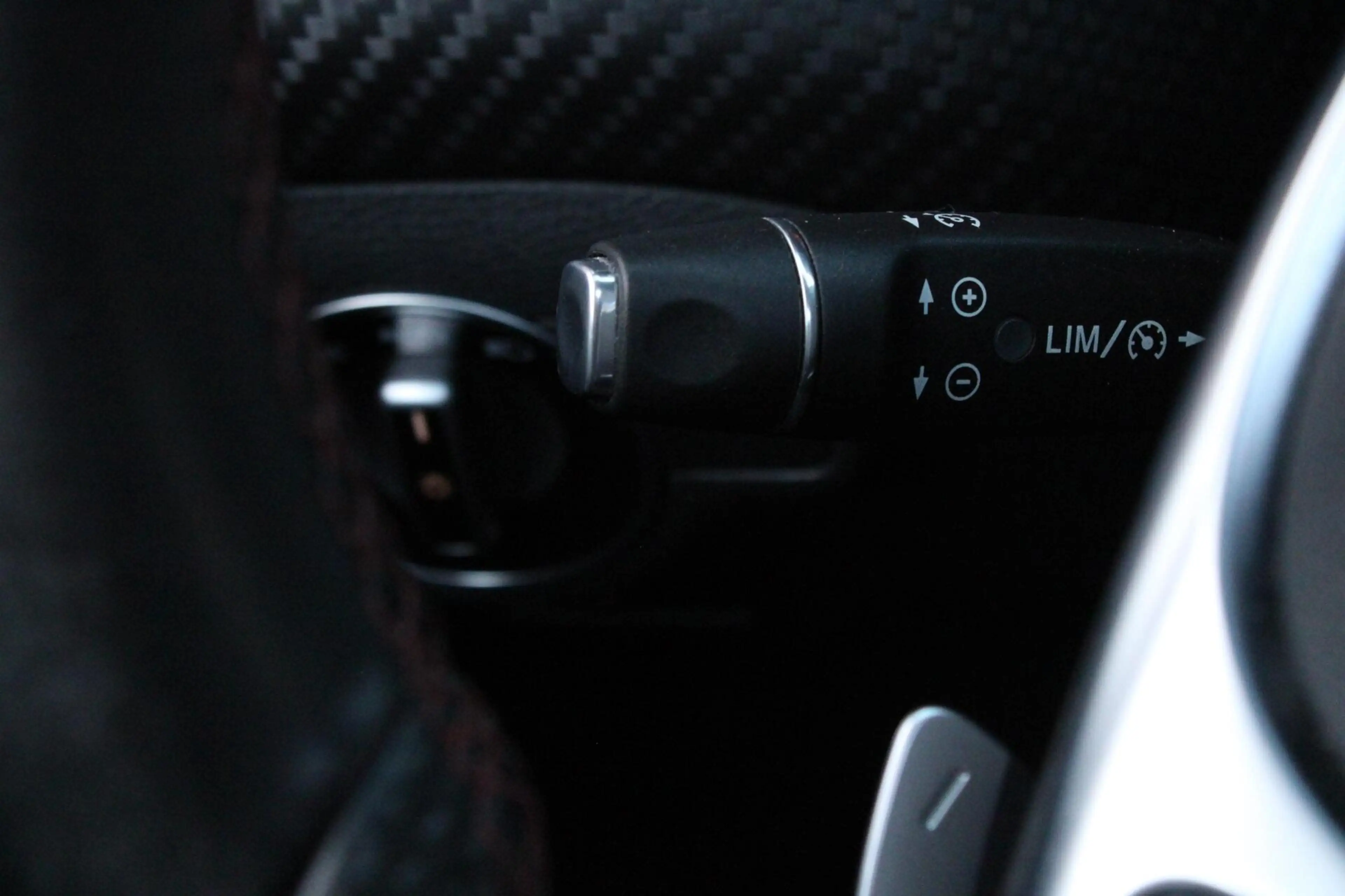 Mercedes-Benz A 180 AMG Night Edition Plus — photo 33