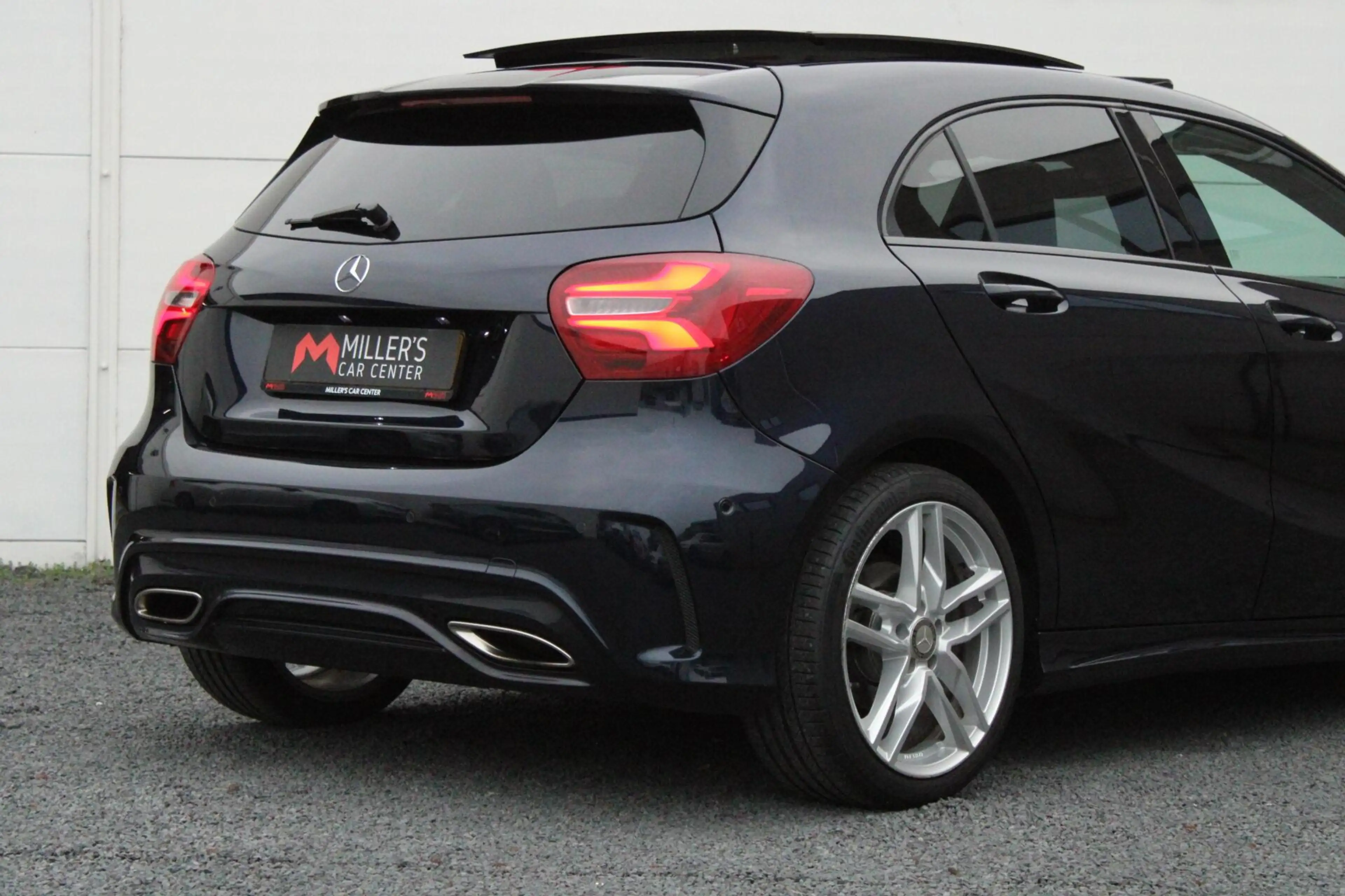 Mercedes-Benz A 180 AMG Night Edition Plus — photo 5