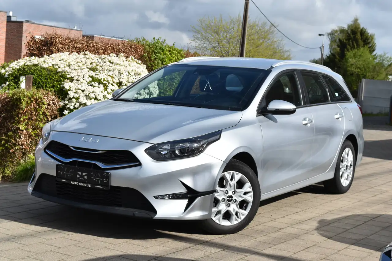 Kia Ceed 1.0 T-GDi *LEZ BXL 2035 * Camera*CarPlay*255€ PAR MOIS SANS ACOMP, миниатюра 5