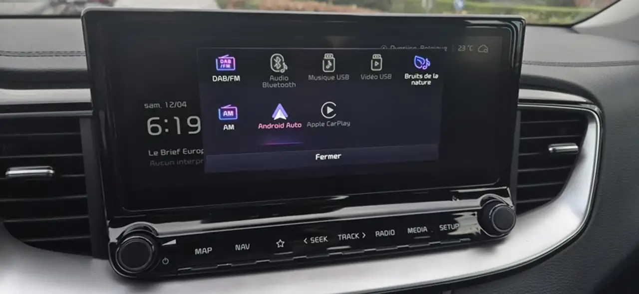 Kia Ceed 1.0 T-GDi *LEZ BXL 2035 * Camera*CarPlay*255€ PAR MOIS SANS ACOMP, миниатюра 12