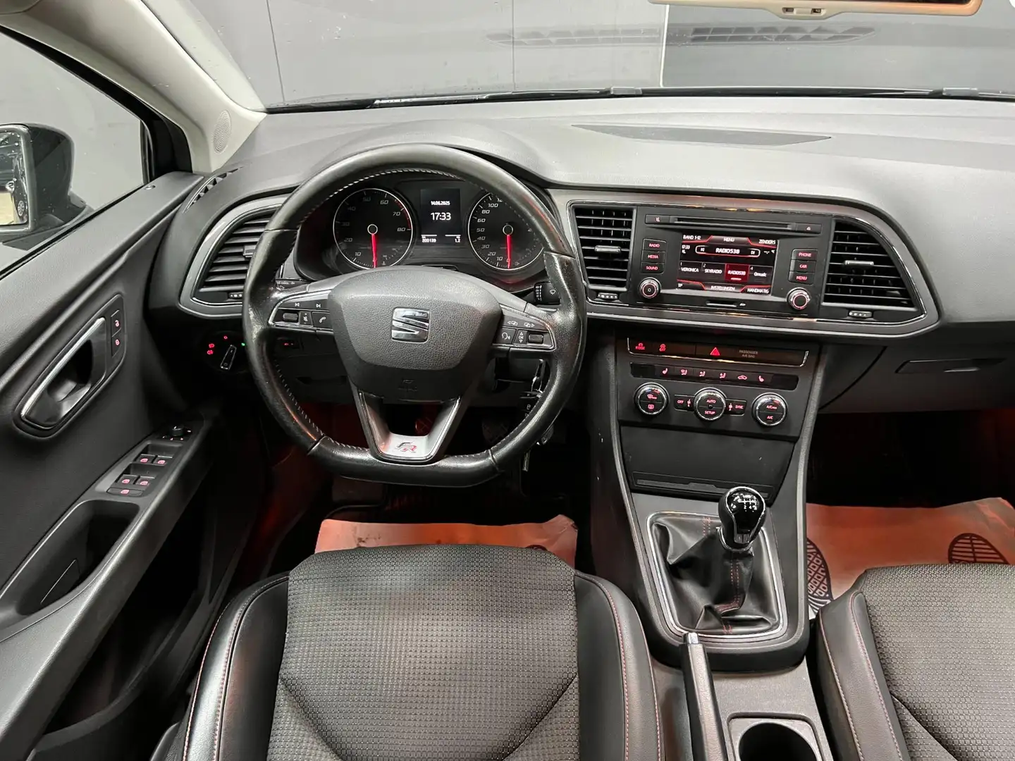 SEAT Leon 1.4 TSI Style Business | Stoelverwarming | Cruise Zwart - 2