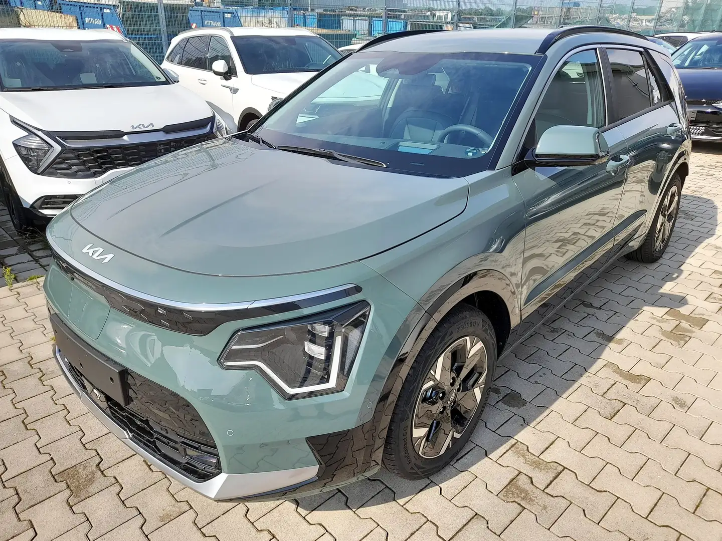 Kia e-Niro Inspiration 2023 WP Drive-Wise-/Tech-/Relax-Paket Green - 1