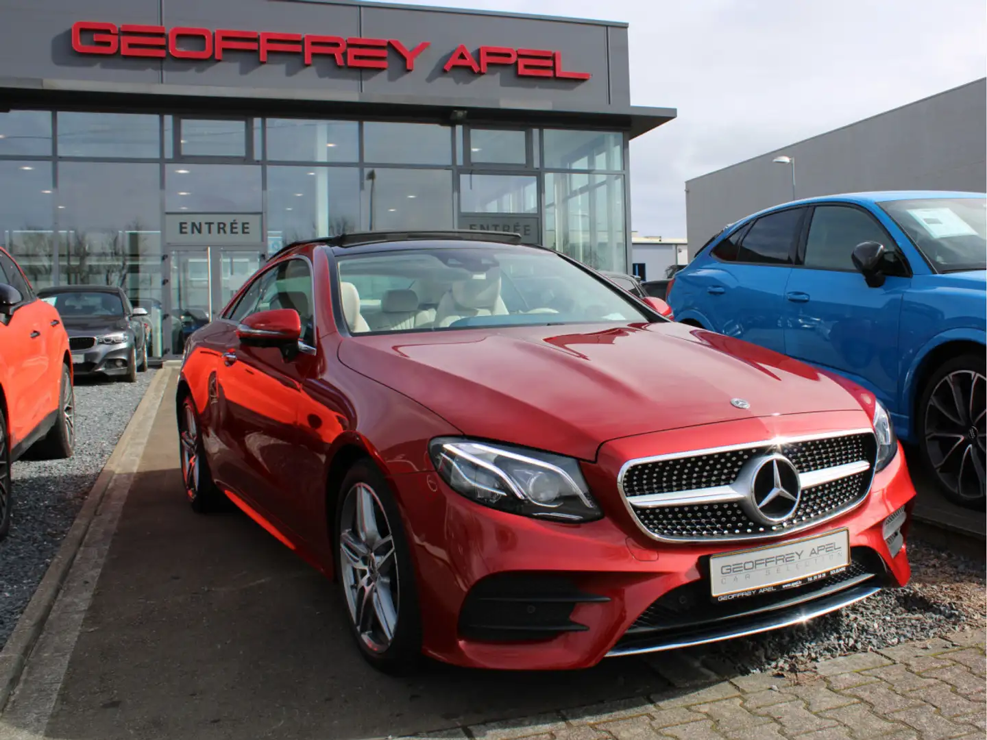 Mercedes-Benz E 400 4MATIC AMG LINE FULL OPTIONS BURMESTER PANO Virtue Red - 1