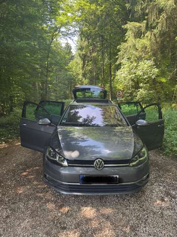 Imagine Volkswagen Golf Variant Highline BMT/Start-Stopp