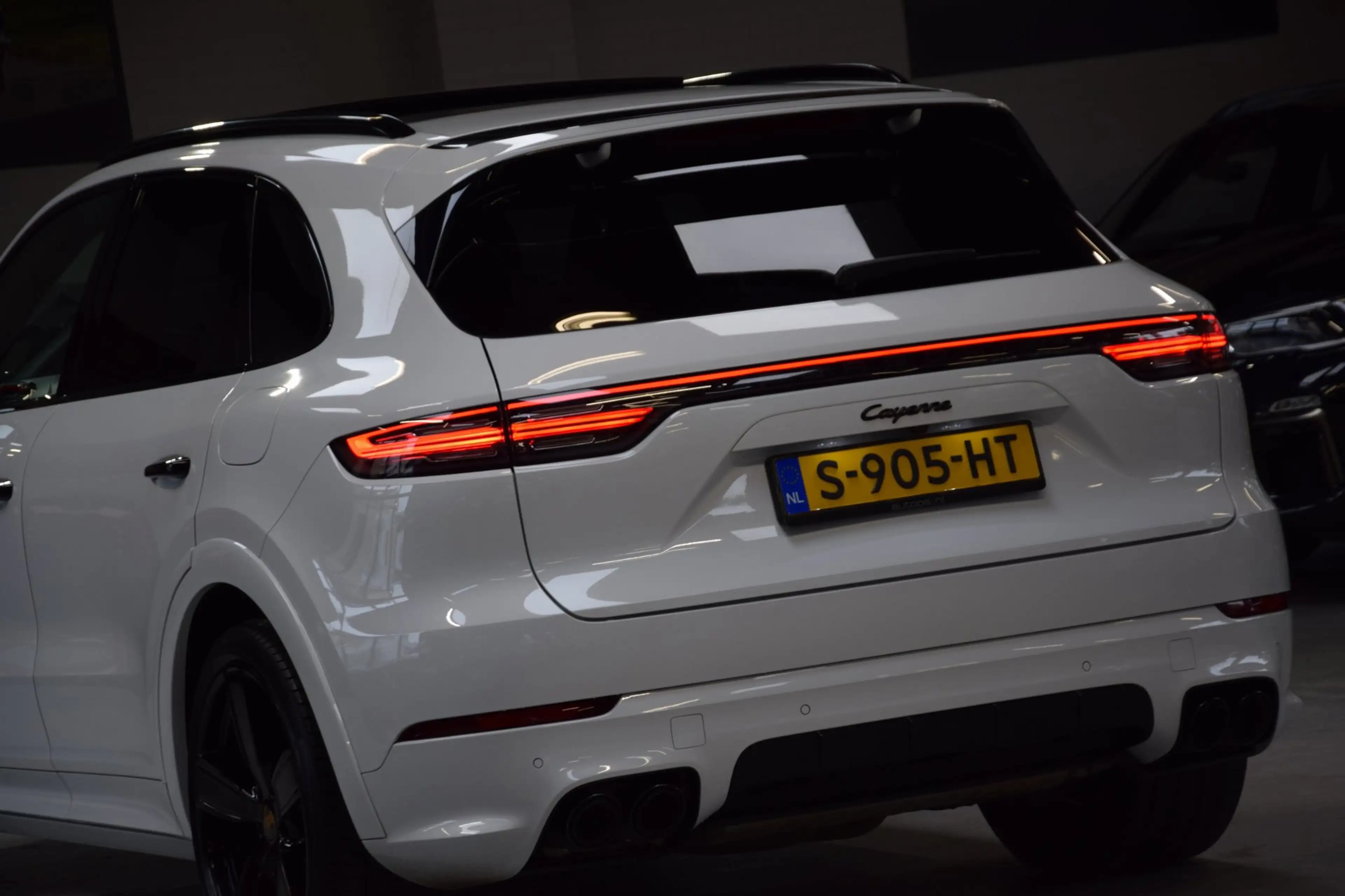 Porsche Cayenne 3.0 E-Hybrid Platinum Edition Navi|Panoramadak|Org — photo 30