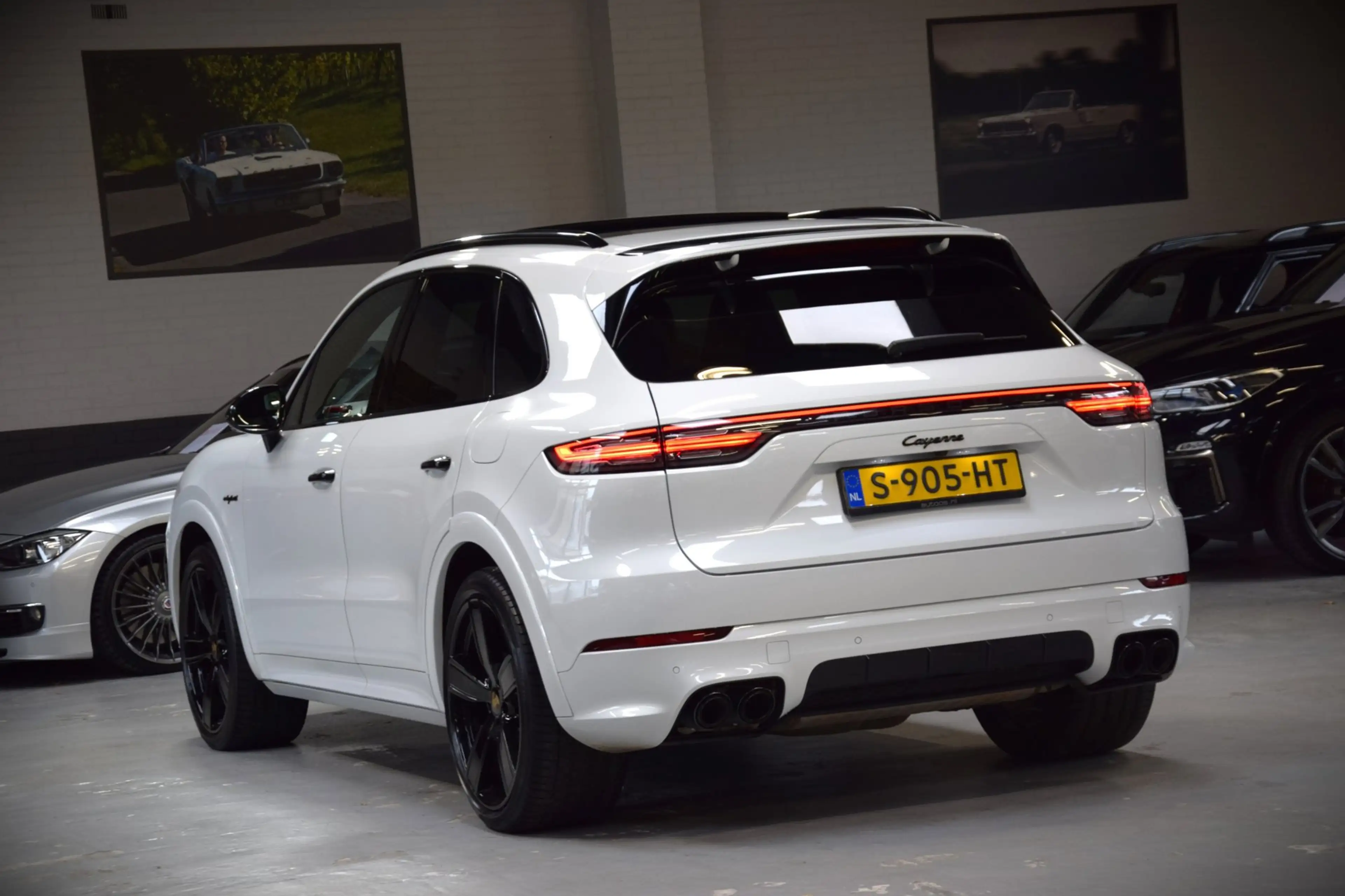 Porsche Cayenne 3.0 E-Hybrid Platinum Edition Navi|Panoramadak|Org — photo 28