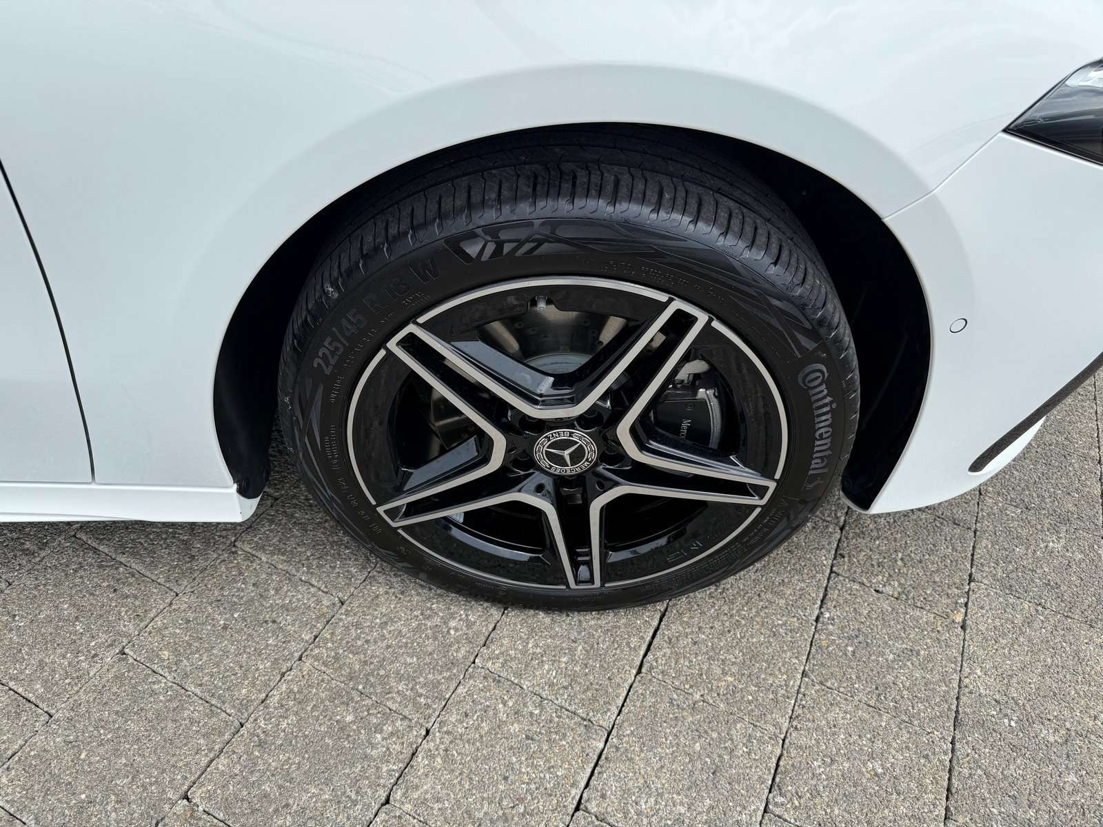Mercedes-Benz A 250