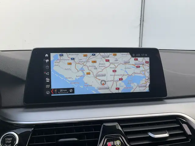 BMW S view 10