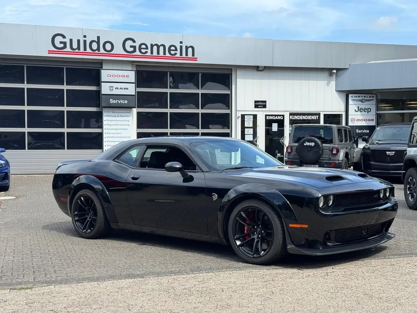 Dodge Challenger 6.2 V8 HEMI Hellcat Widebody + NAP Carbon innen + Schwarz - 2