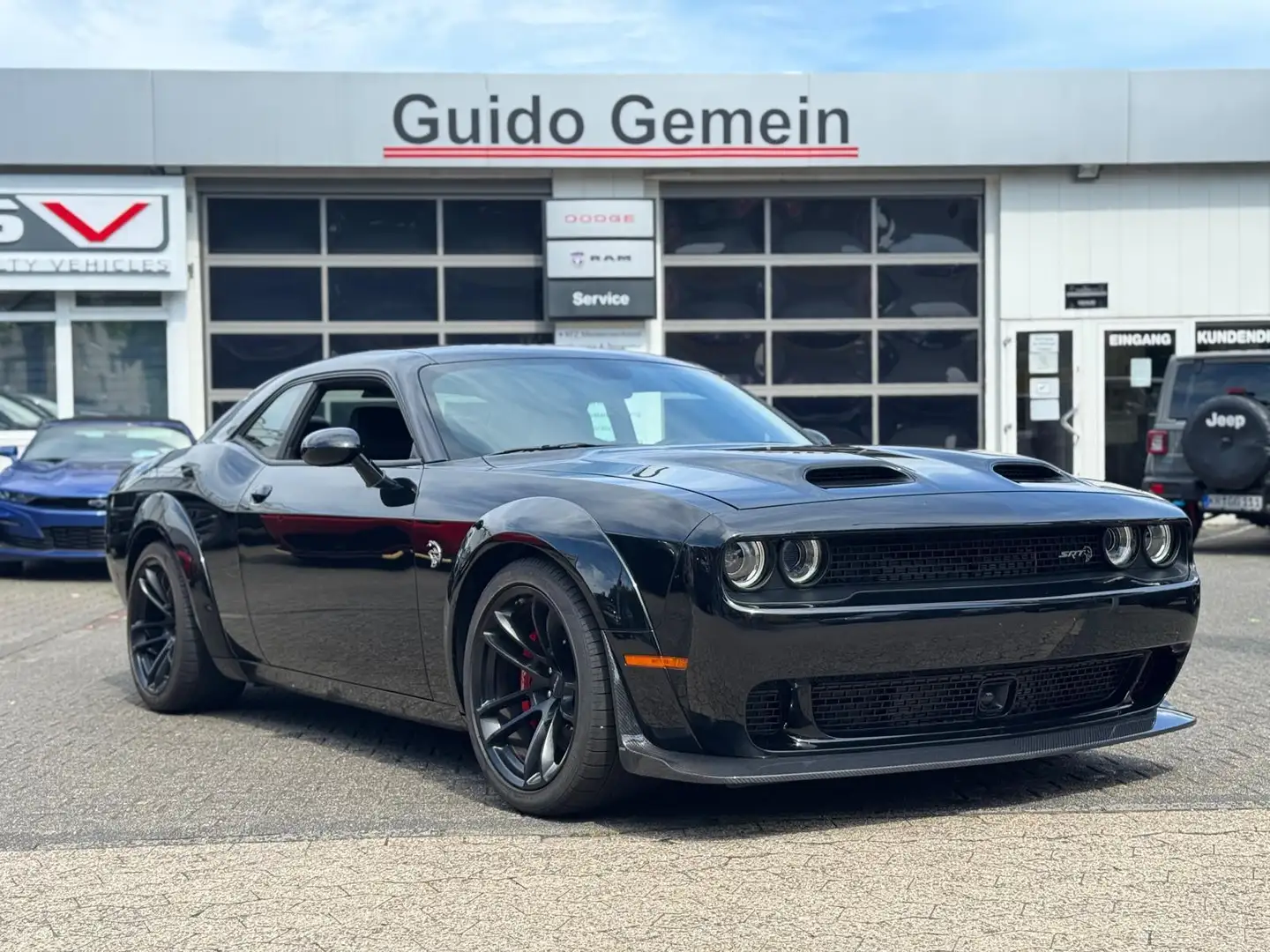 Dodge Challenger 6.2 V8 HEMI Hellcat Widebody + NAP Carbon innen + Schwarz - 1